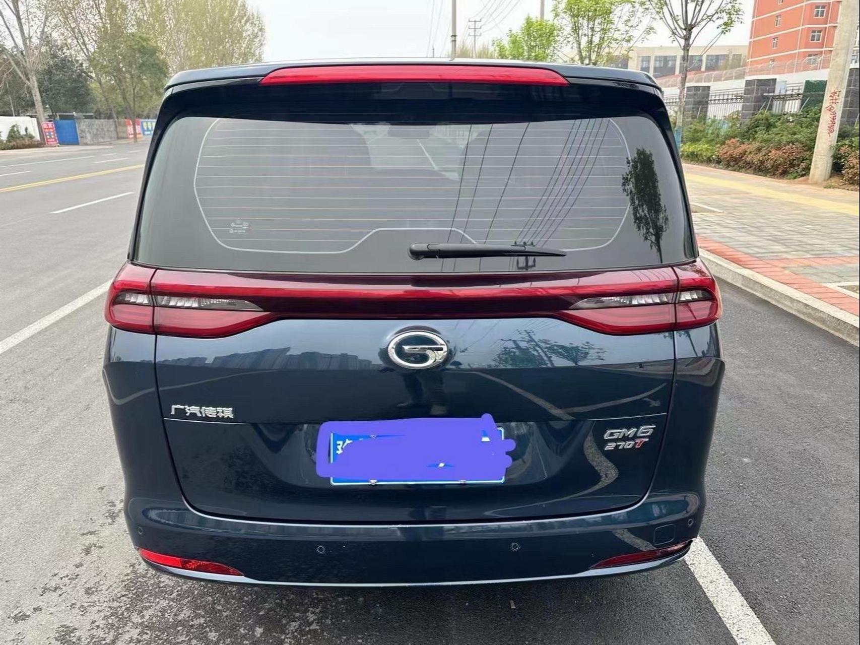 新到2019年广汽传奇m6mpv七座商务车,排量1.