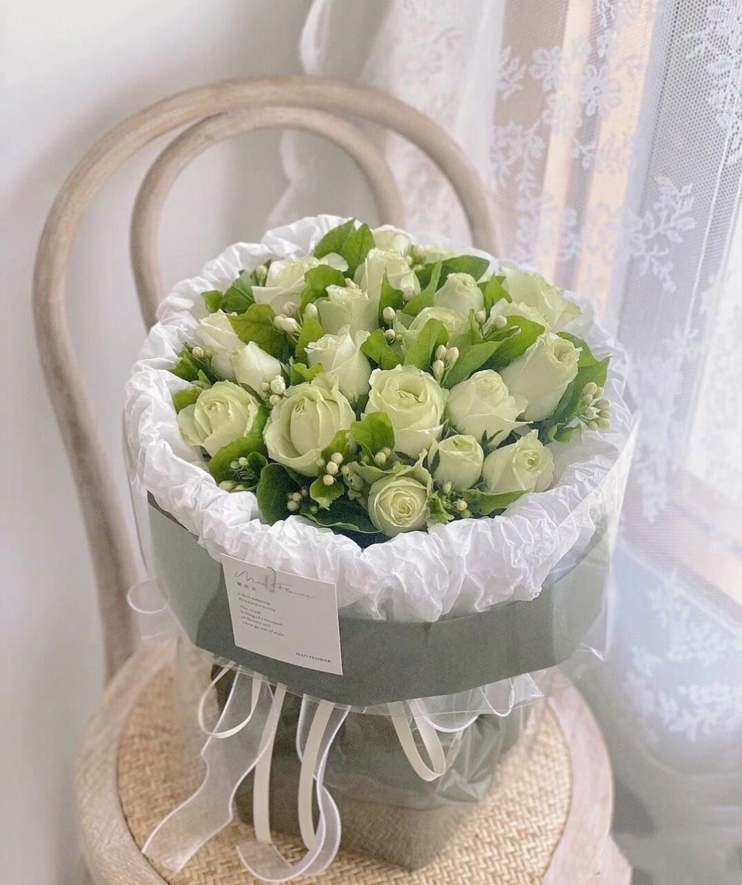 毕业适合送男生的花束|送君茉莉,愿君莫离 "送君茉莉,愿君莫离"大概是