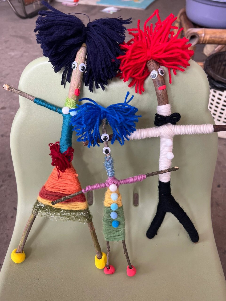 幼儿园手工之制作木棒小人