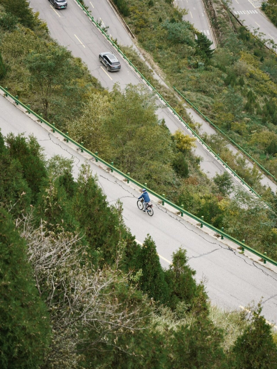 西安|骊山最美环山路 · 很适合从西安出发 半天往返的地方 环山路