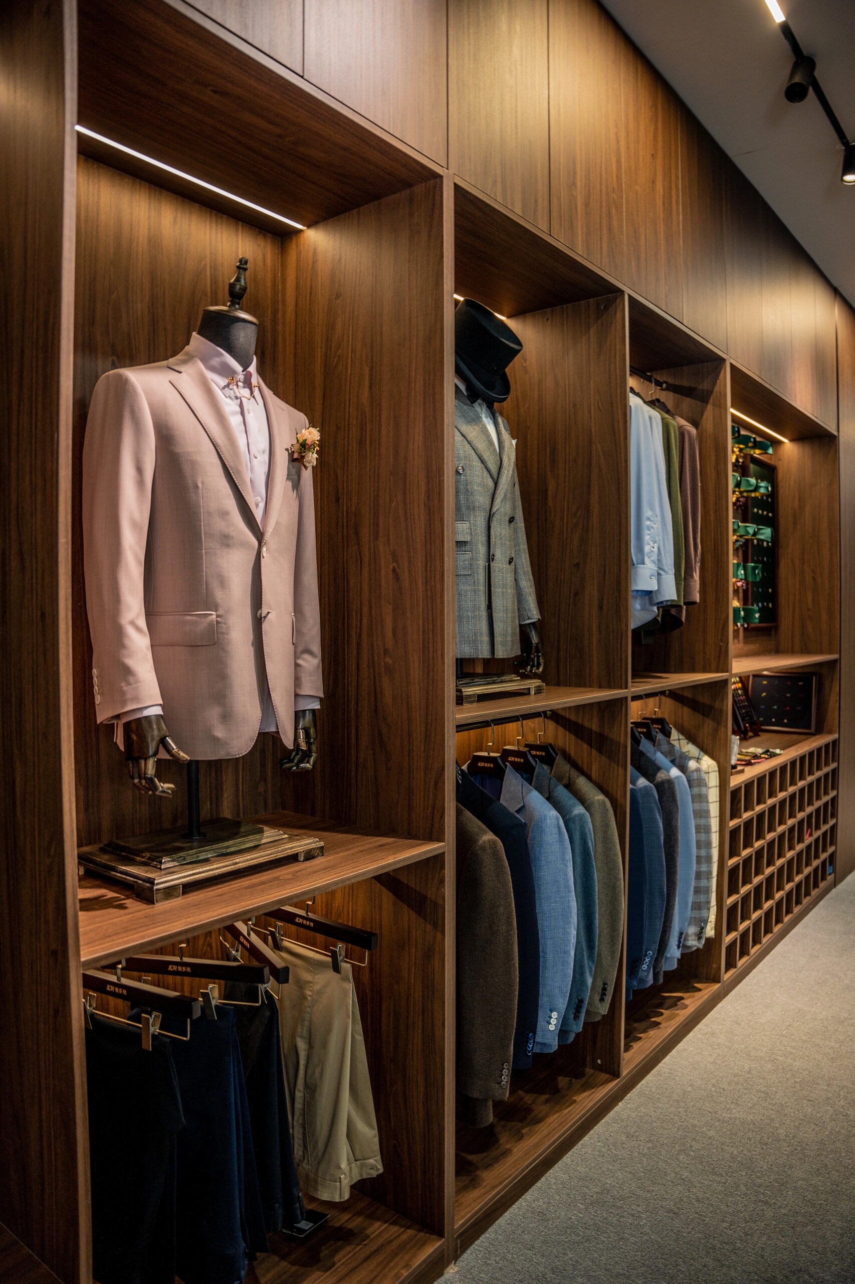 宜昌西装定制店铺推荐‼ 说的就是这家 👉🏻爱多瑞时尚定制👈