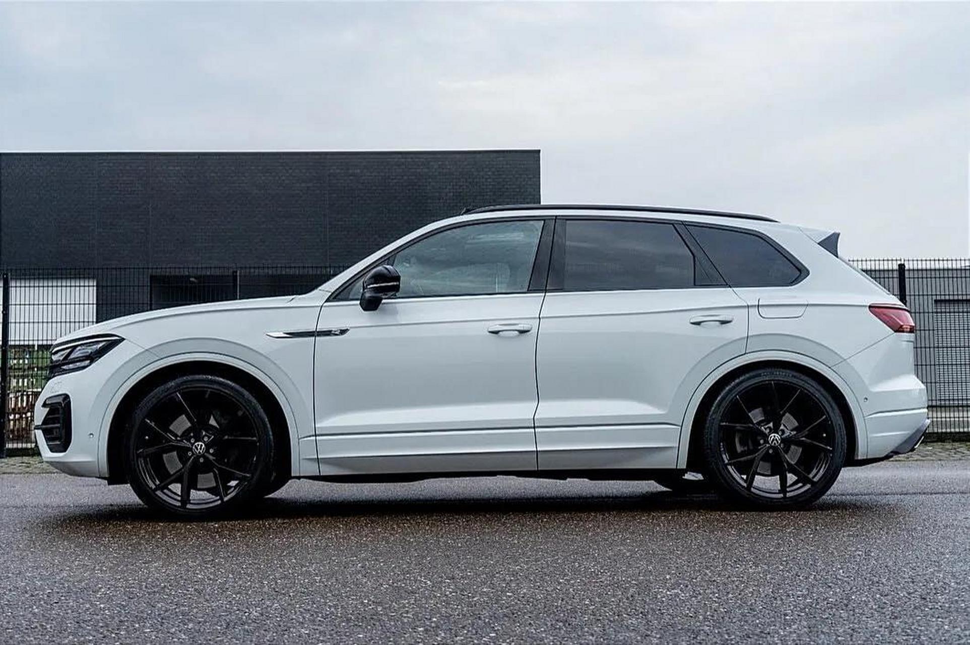 0t v6 4 motion, 最大马力462ps ,峰值扭矩700n·m, 豪华suv大众家族