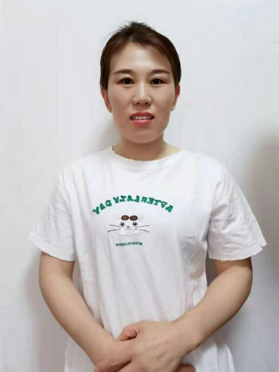 38岁江苏育儿嫂6年经验大小宝贝都可以带 姓名:冯阿姨 性别:女 年龄