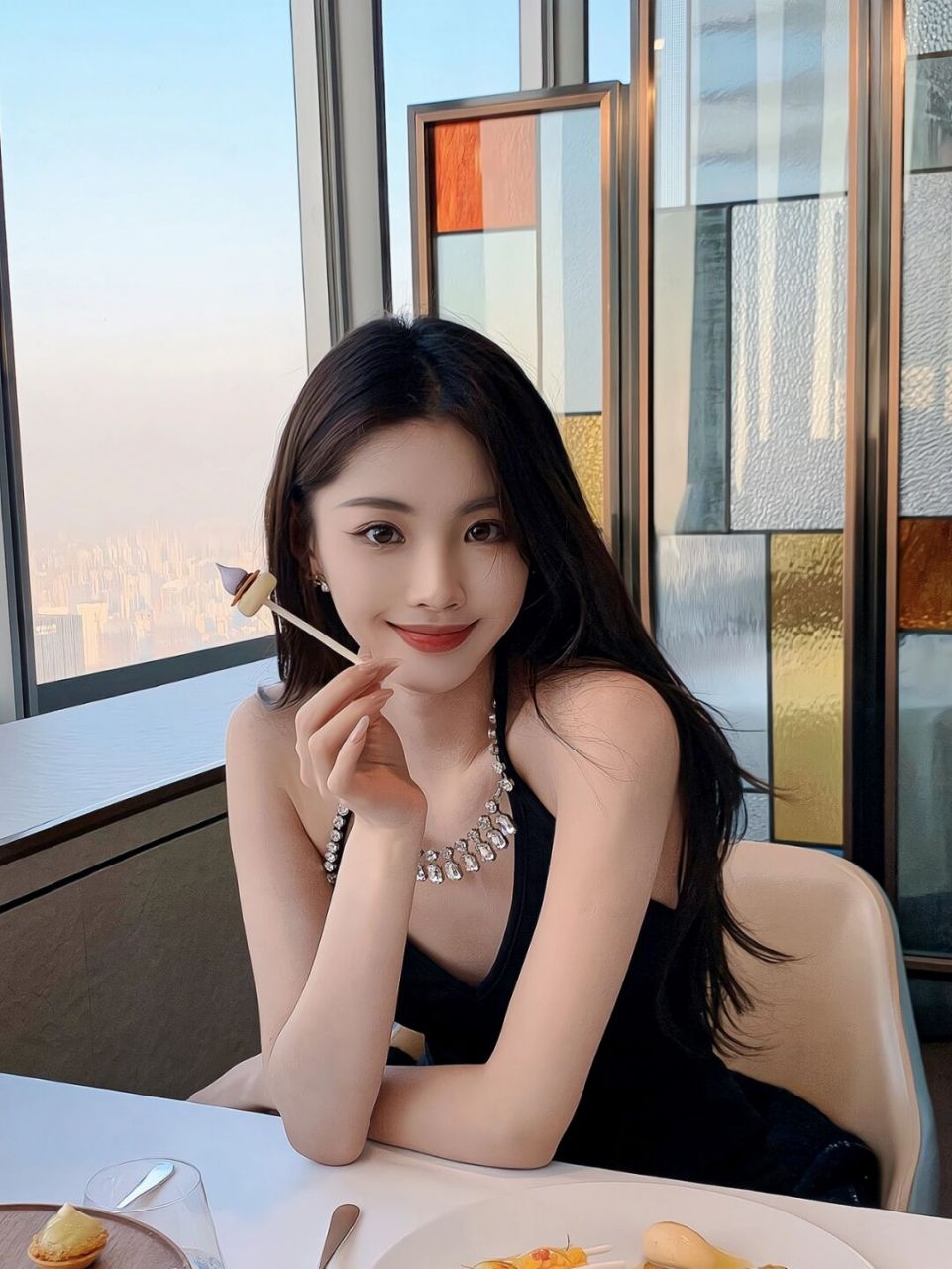 这不妥妥气质女神嘛#修图# #壁纸# #头像分享# #高清# cn:1saye