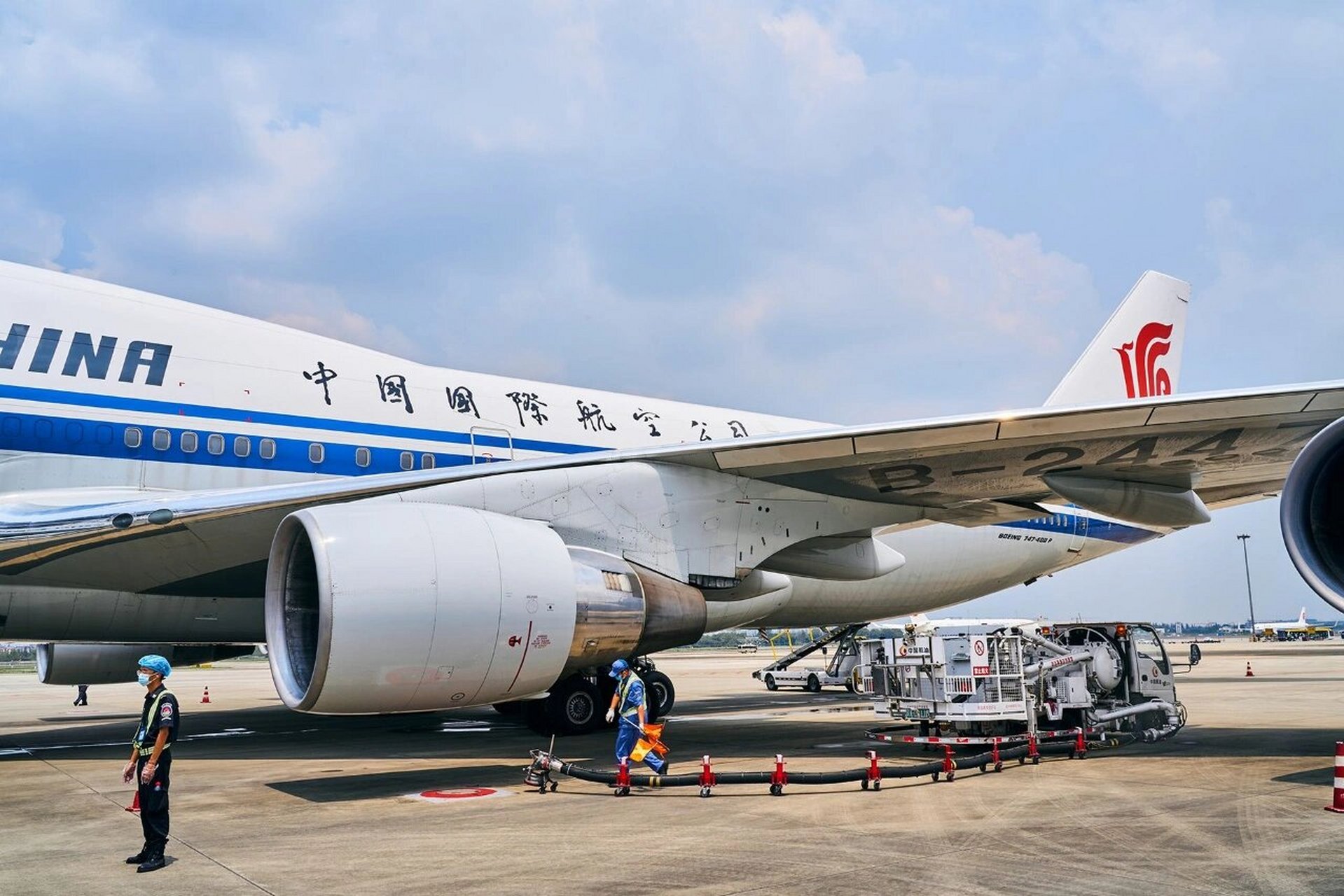 波音747-400 从成都双流机场回北京,第一次乘坐波音747-400双层飞机