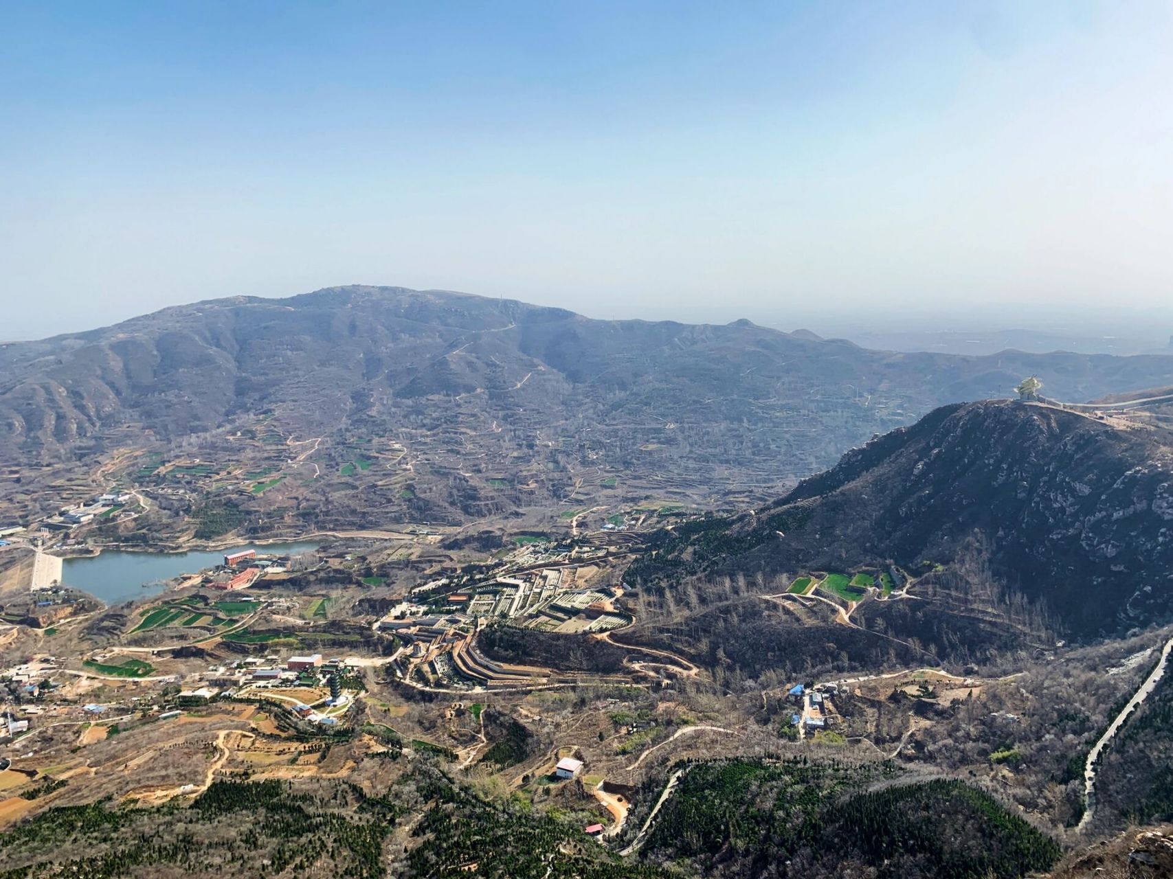 新郑始祖山半日游94 和室友们一起去始祖山啦～ 不要门票,免费玩儿