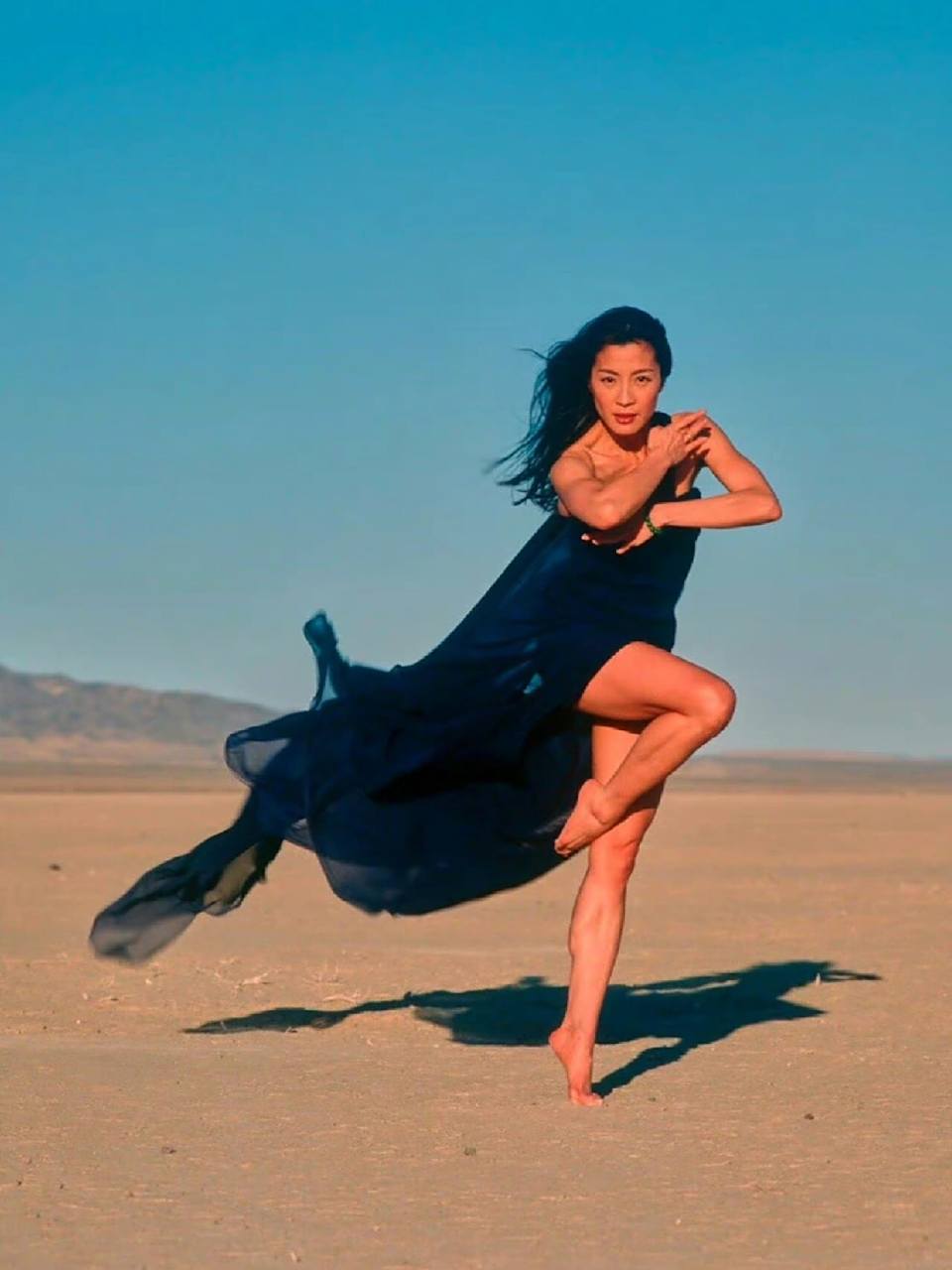 1997年,杨紫琼为《国家地理》杂志拍摄写真 杨紫琼进军好莱坞的作品是