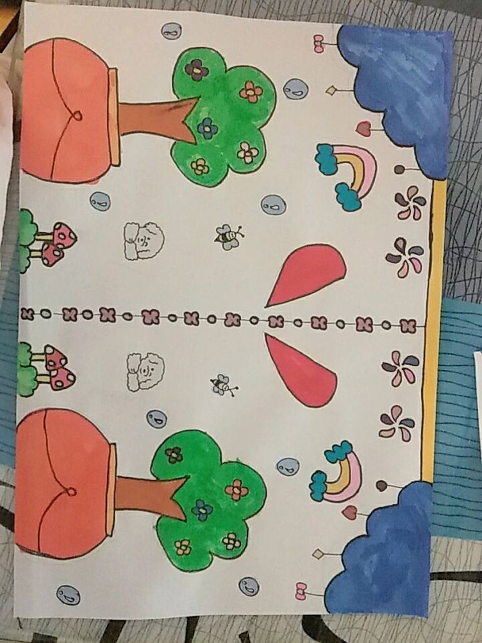 利用平移轴对称画的画.