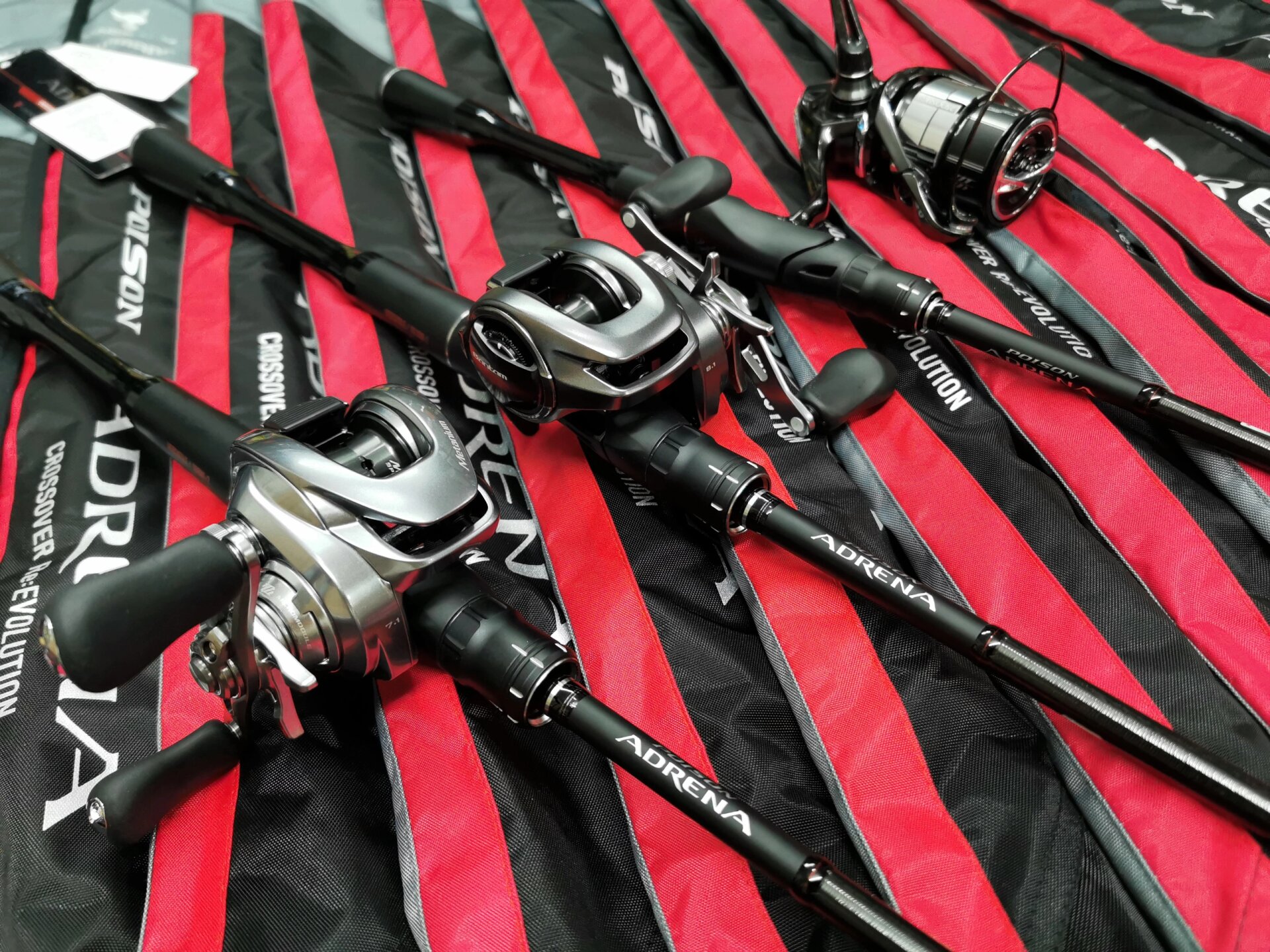 禧玛诺荣二2610ul-m shimano竞技路亚竿的代表作荣二poison adrena