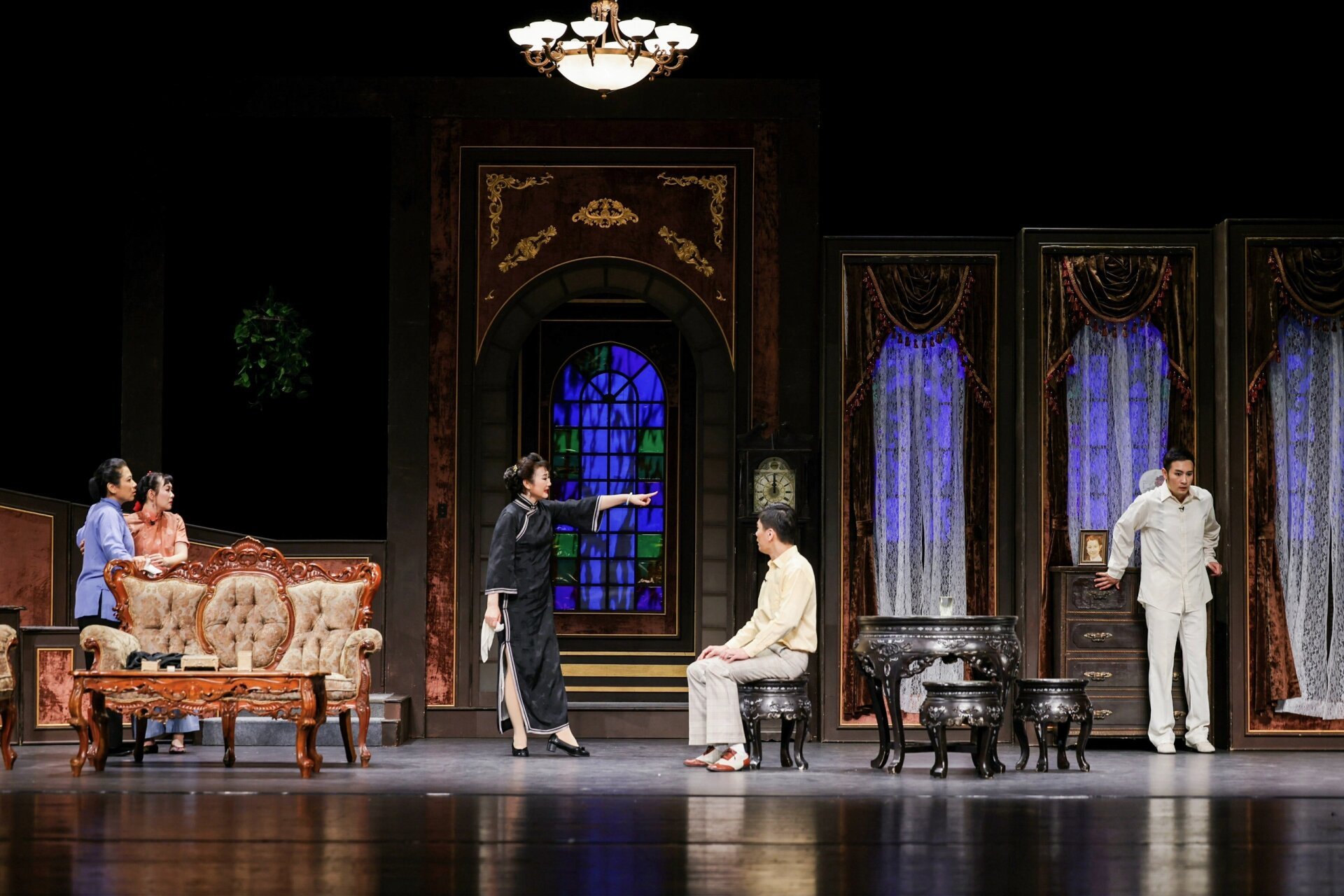 观剧团97 天津人艺版经典话剧《雷雨》上海站 一部问世80余年的作品