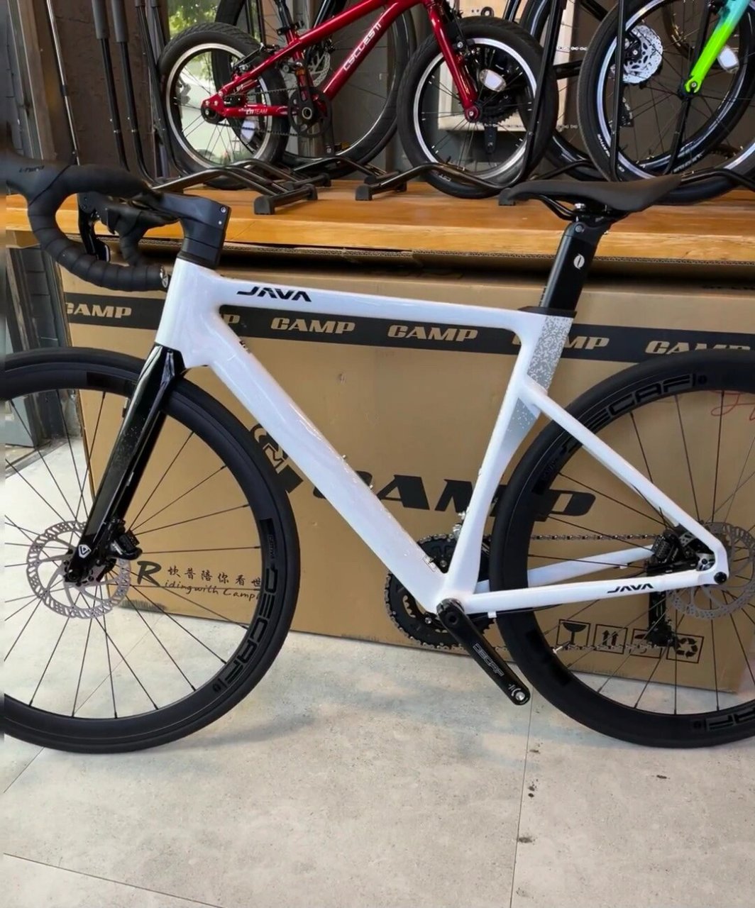 佳沃鱼雷6top来个人劝退我吧 又喜欢上佳沃的鱼雷6top了,短短2个月不