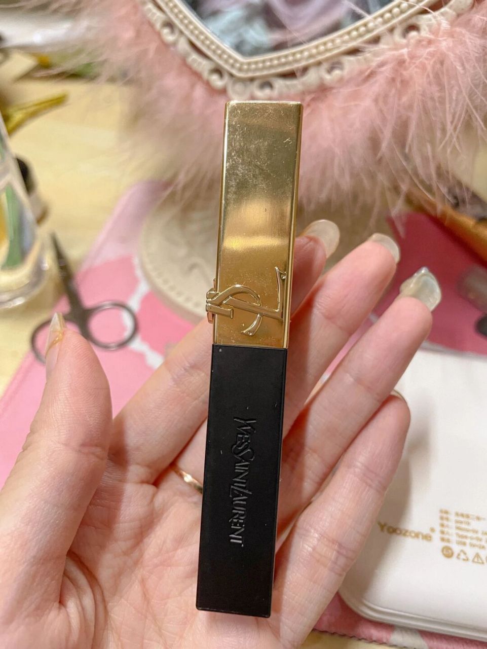 11490团的ysl小金条 前两天抢到的ysl小金条口红真的很划算 只要