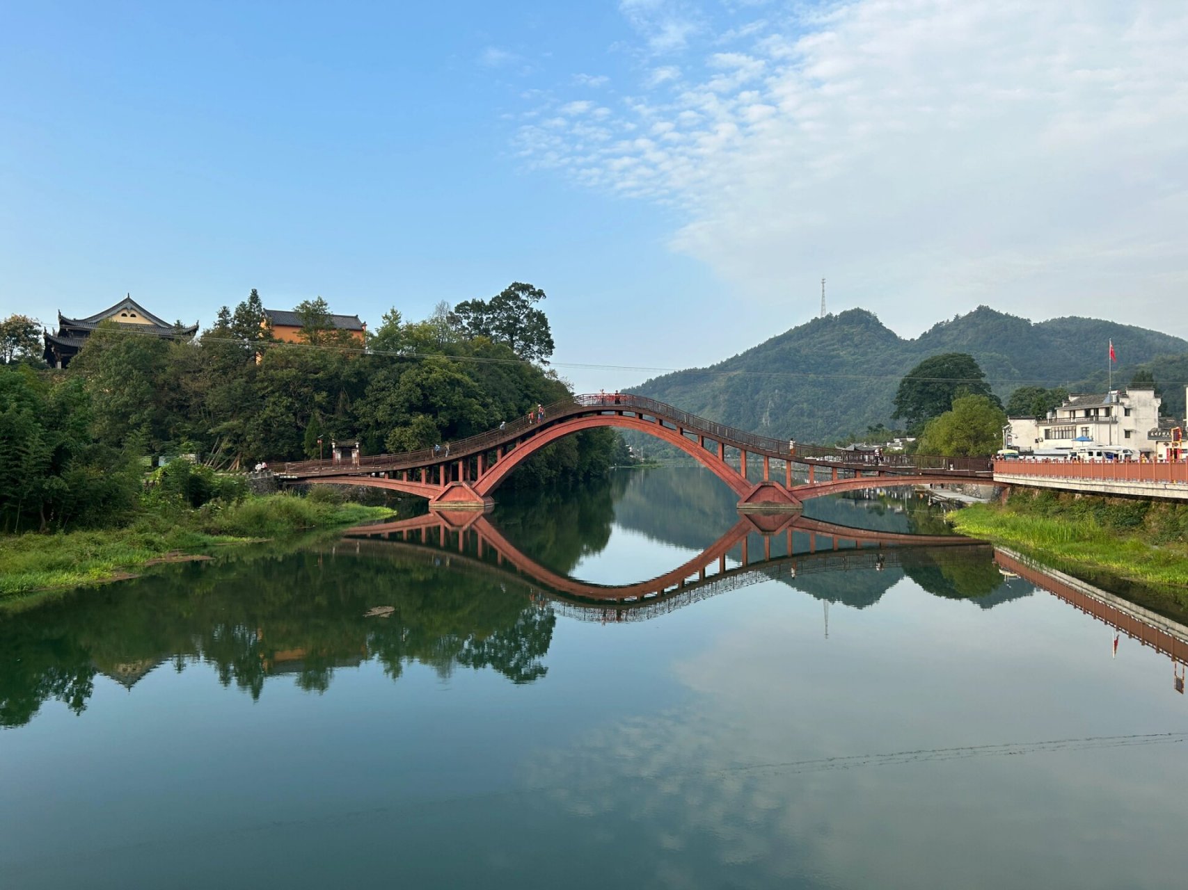 宣城市绩溪县龙川景区 在徽杭古道附近找住宿,看到一家环境不错就预定