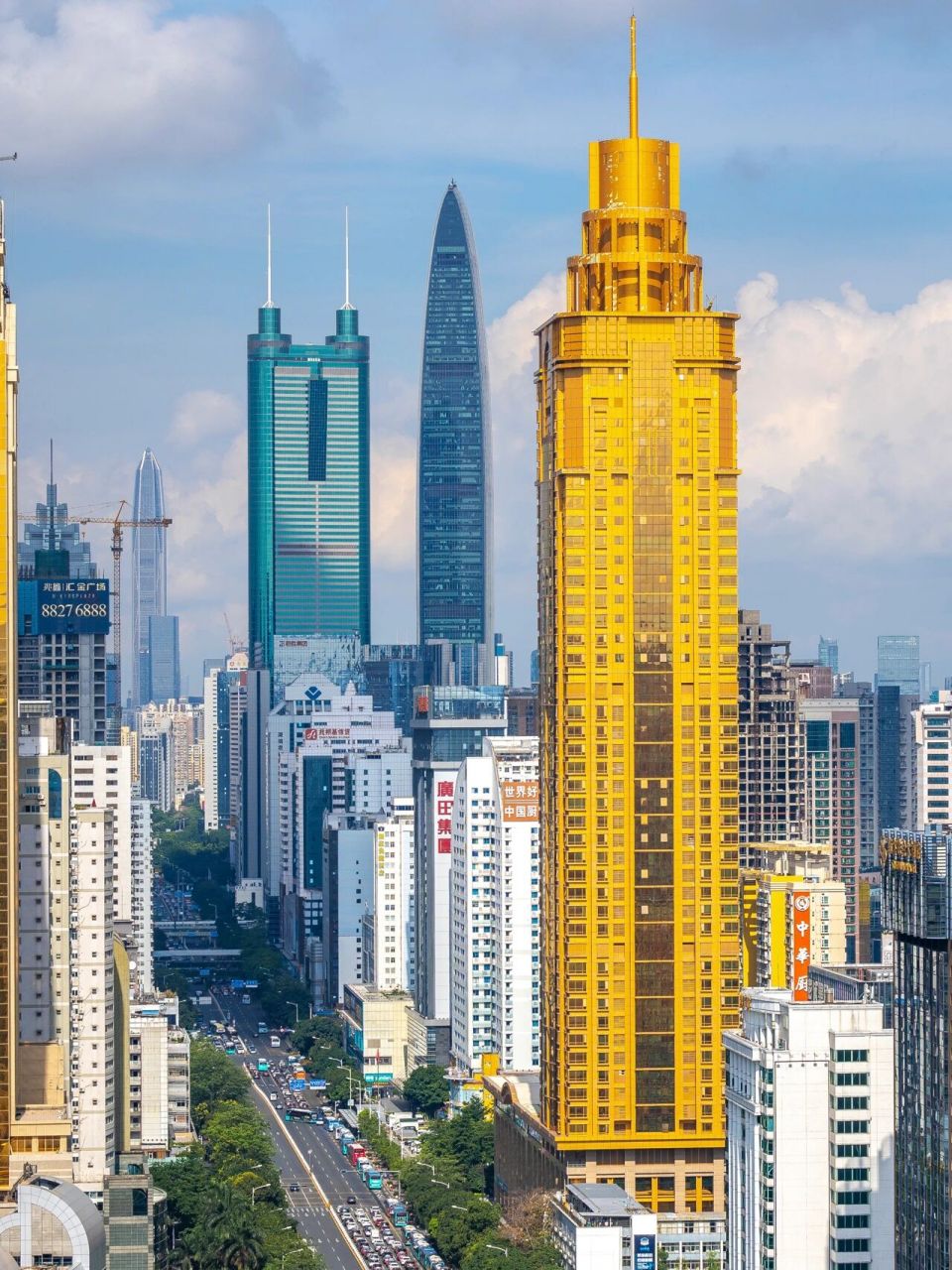 5米的平安金融大厦是深圳市的第一高楼
