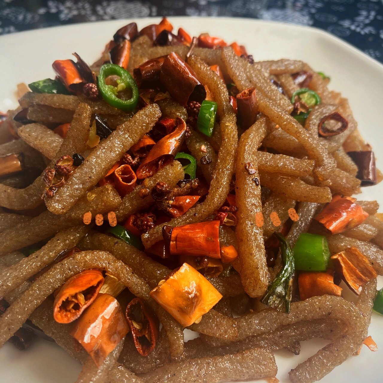 柞水美食|好吃到连点两份 干煸魔芋:好吃到连点两份!