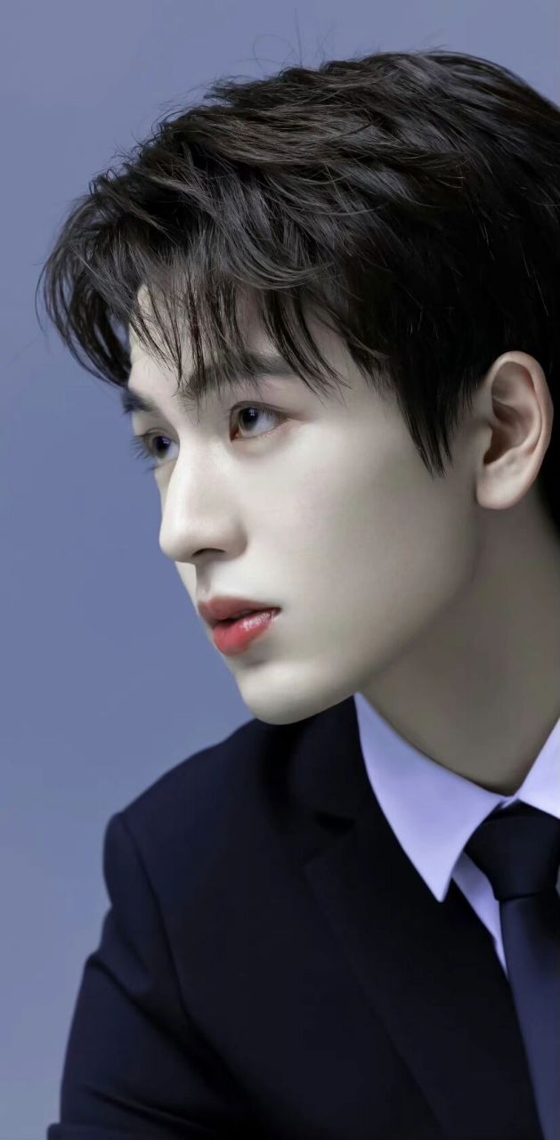 少年感拉满,一些你不知道的张凌赫08 氛围感帅哥没跑了