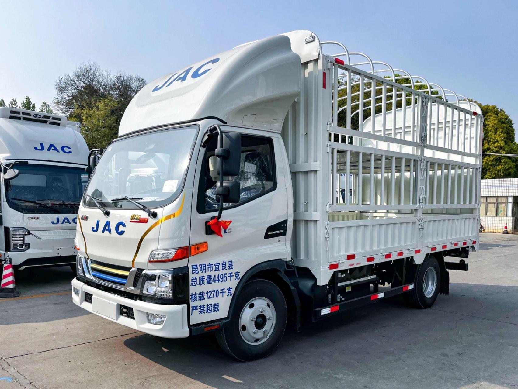 江淮帅铃i5纯电车,89度电,续航220公里,谁看了不说一声这是为城配量身