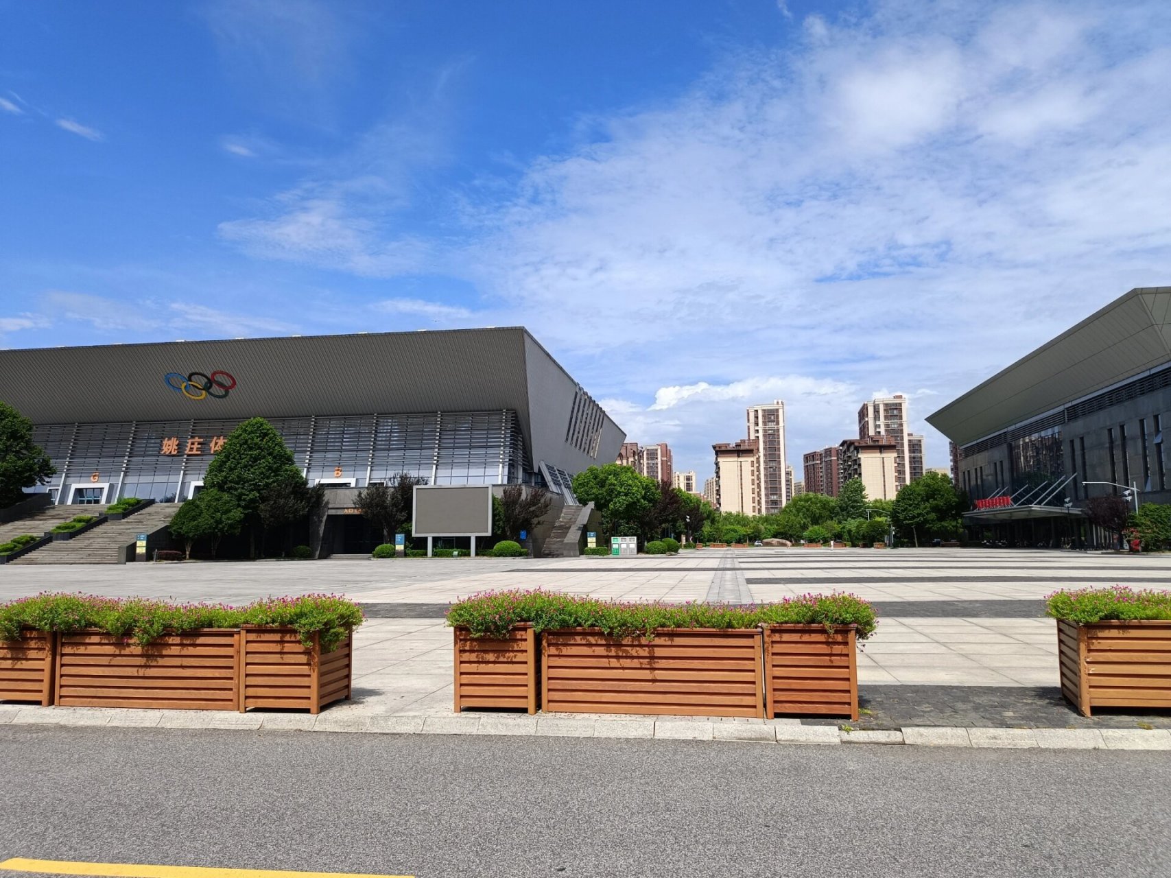 姚庄,一个浙江嘉善下的小镇,竟然有自己的体育馆和城市规划馆,就连