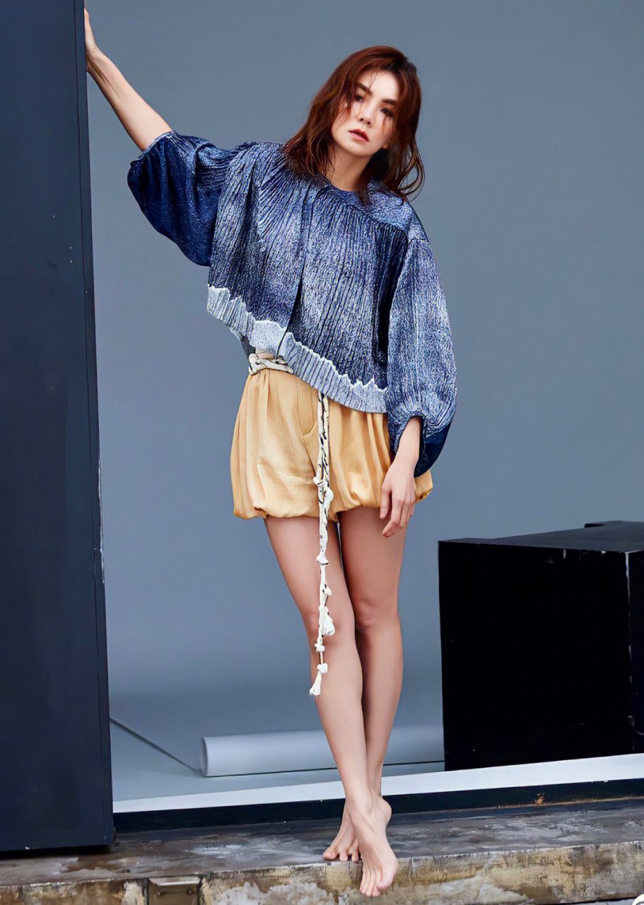 陈嘉桦,性感组图