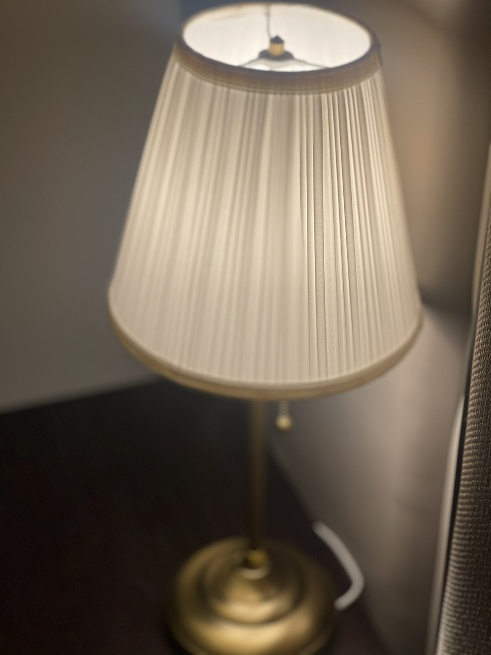 宜家灯 一直觉得宜家的灯不错价格便宜款式简单,耐看灯泡95寿命也挺