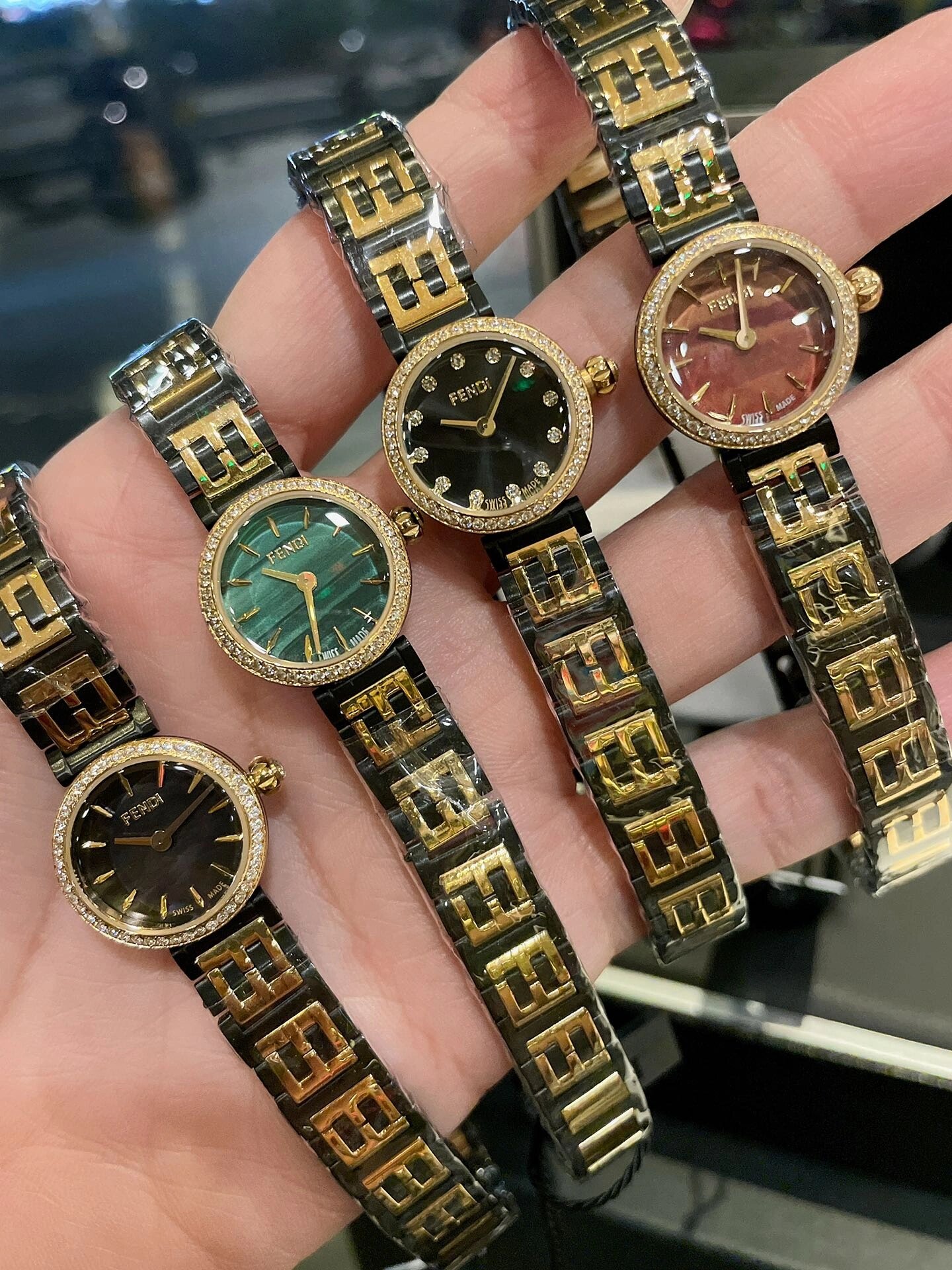 芬迪女表超级简约高级