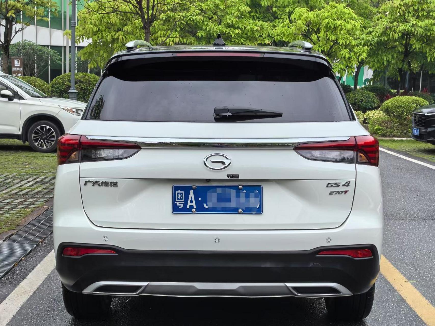 传祺gs4  2021款 270t 自动智联科技版 21年4月上牌 1.