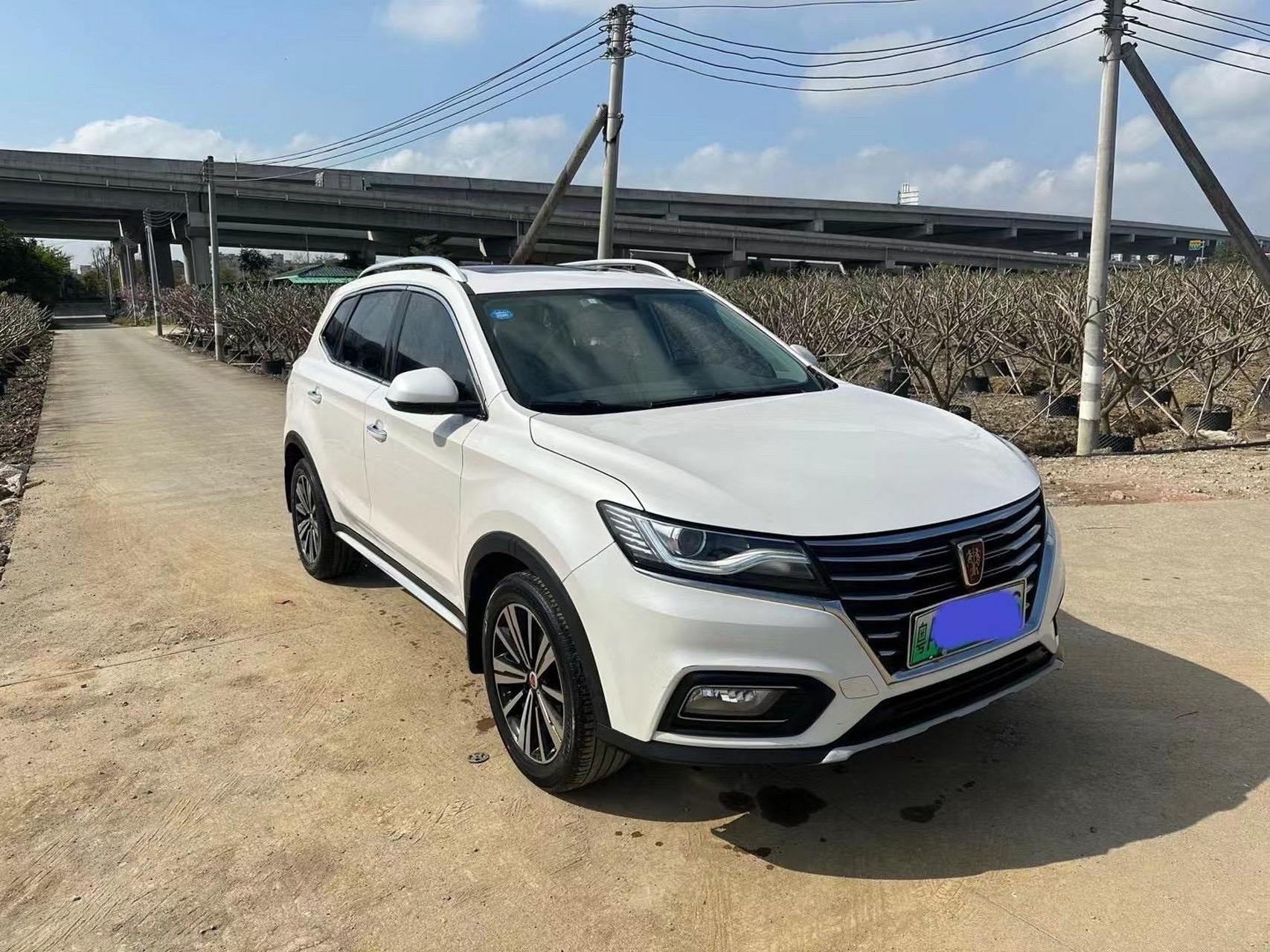 2万多出售锁定19年荣威rx5油电混合动力,车况精品,没事故,锁定带手续