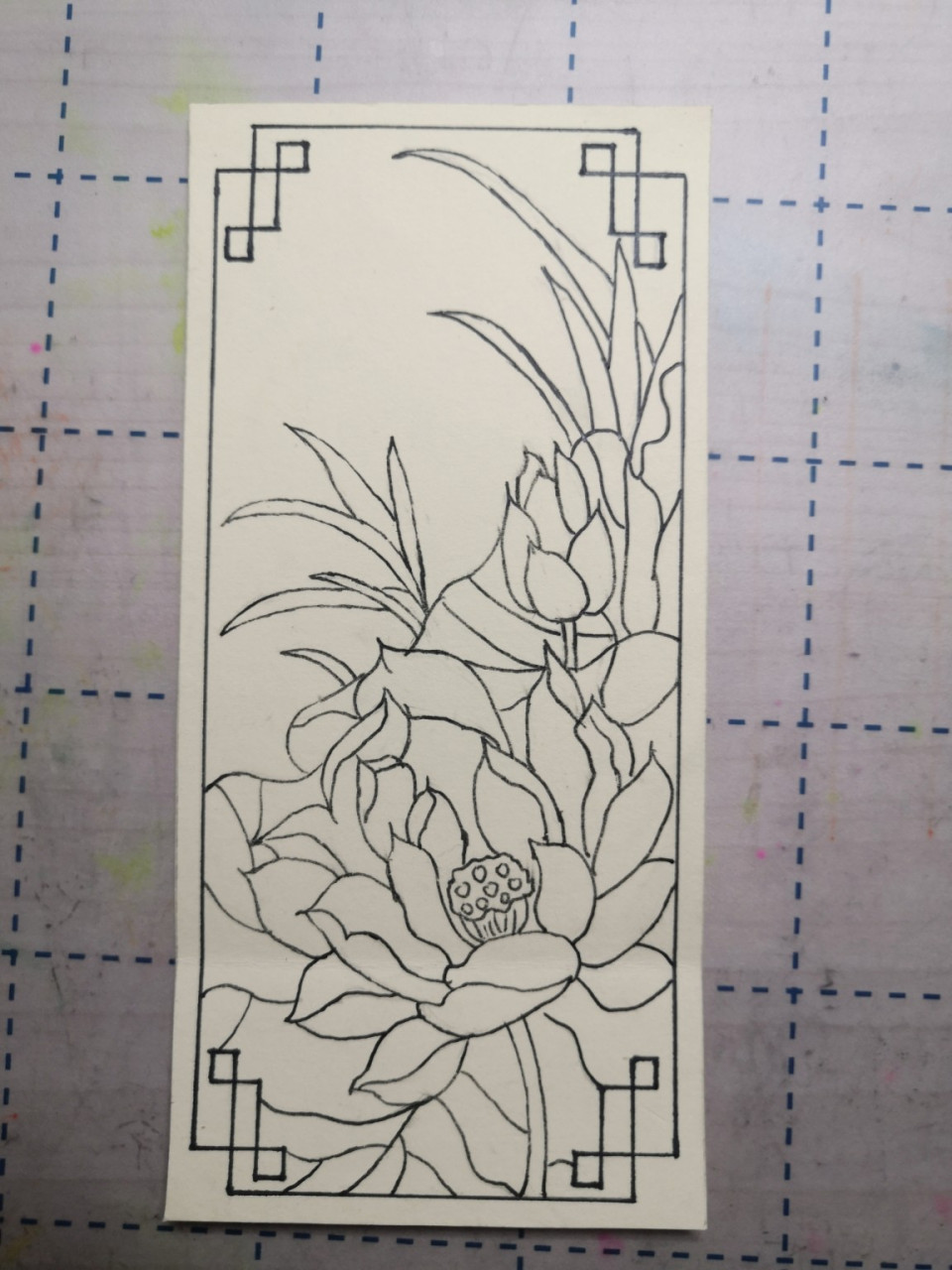 关于我用边角料做的廉洁作品(书签) ①崽子手工剩的卡纸边角料 ②铅笔