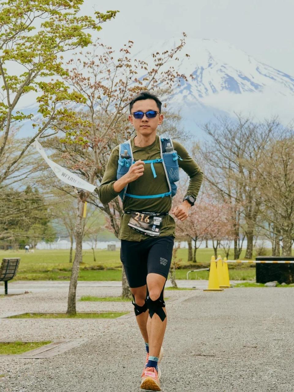 恭喜outopia品牌运动员 在2024富士山100越野赛百英里组别以22小时48