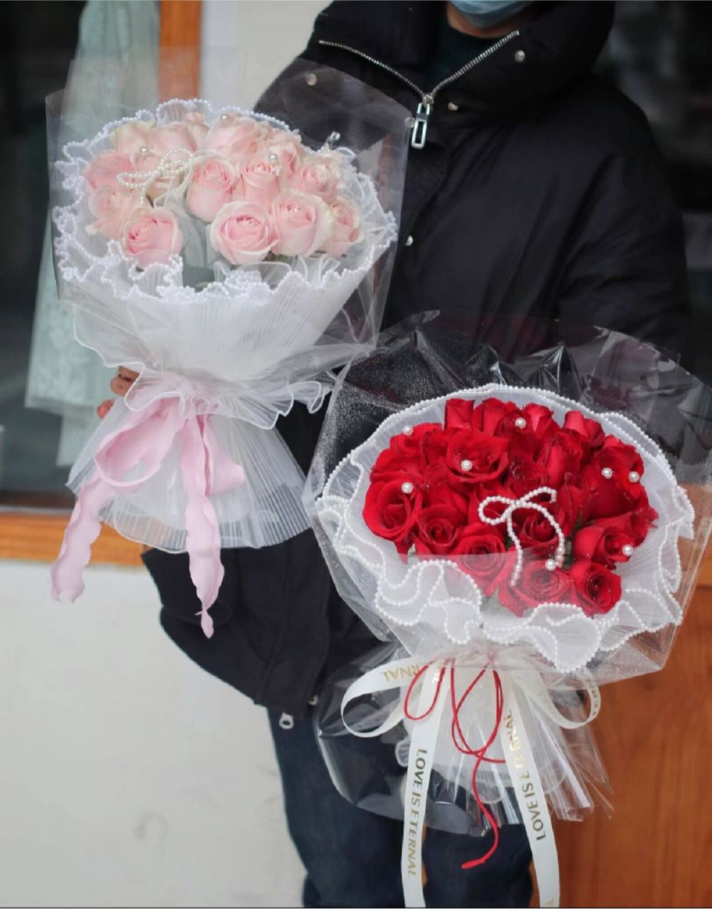 14情人节给女友送花,卡片上写什么好?