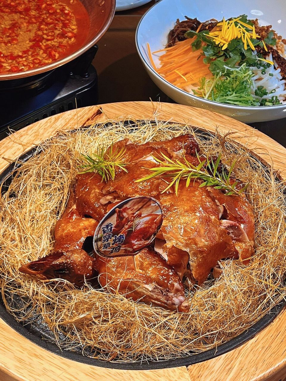 km 这是我封校时心心念念的香茅草烤鸡呀97 云南省连锁60家门店 我
