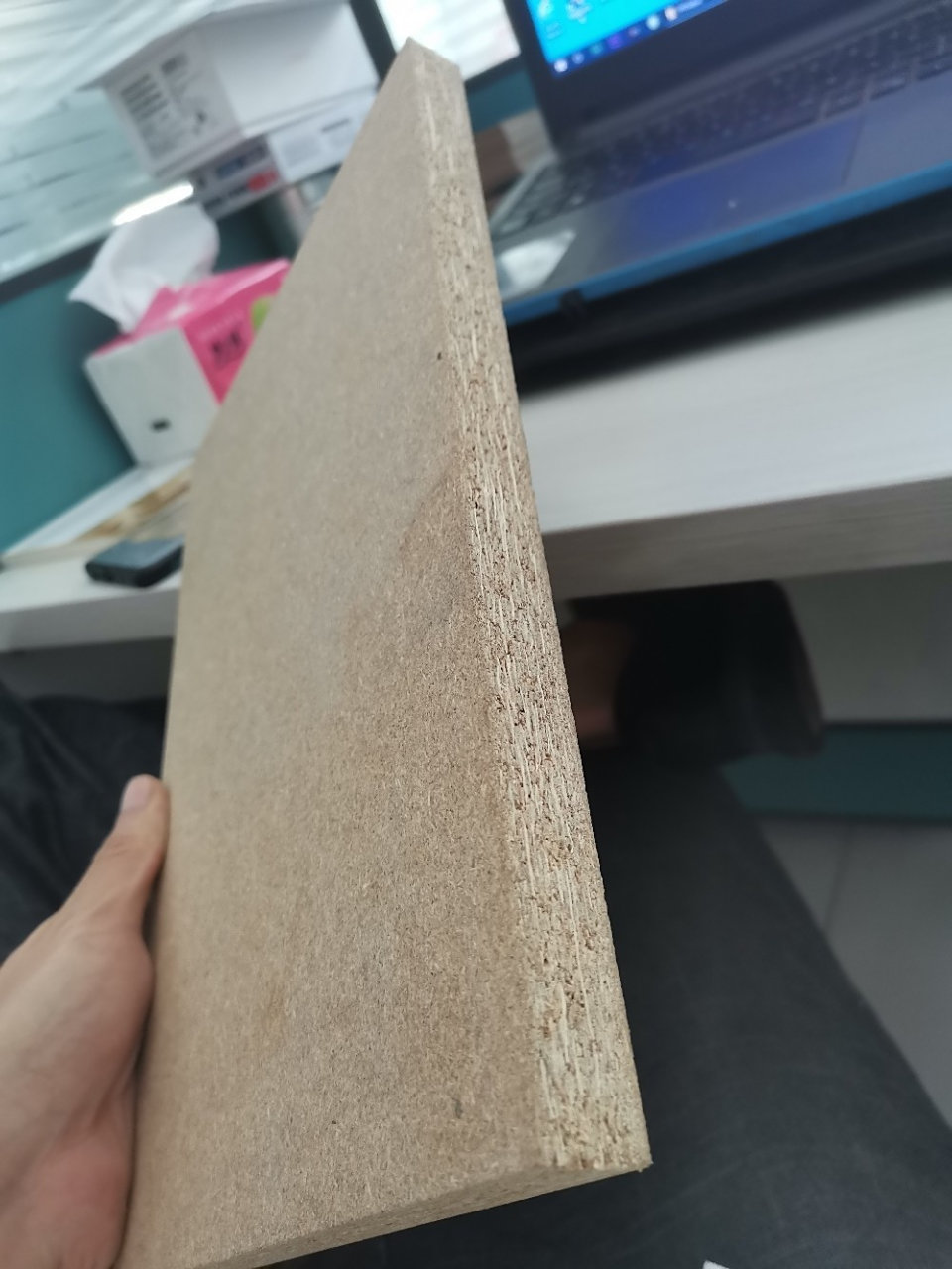 很多客户不认可芦花板,和大家简单介绍下 芦花板简单介绍 无醛芦花板