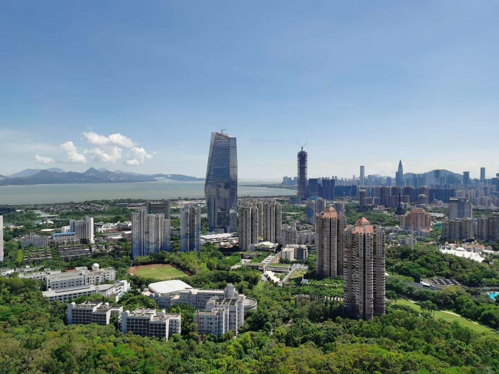 【深圳新天鹅堡】两套打通244平超高层豪宅 【新天鹅堡】再下一城,两