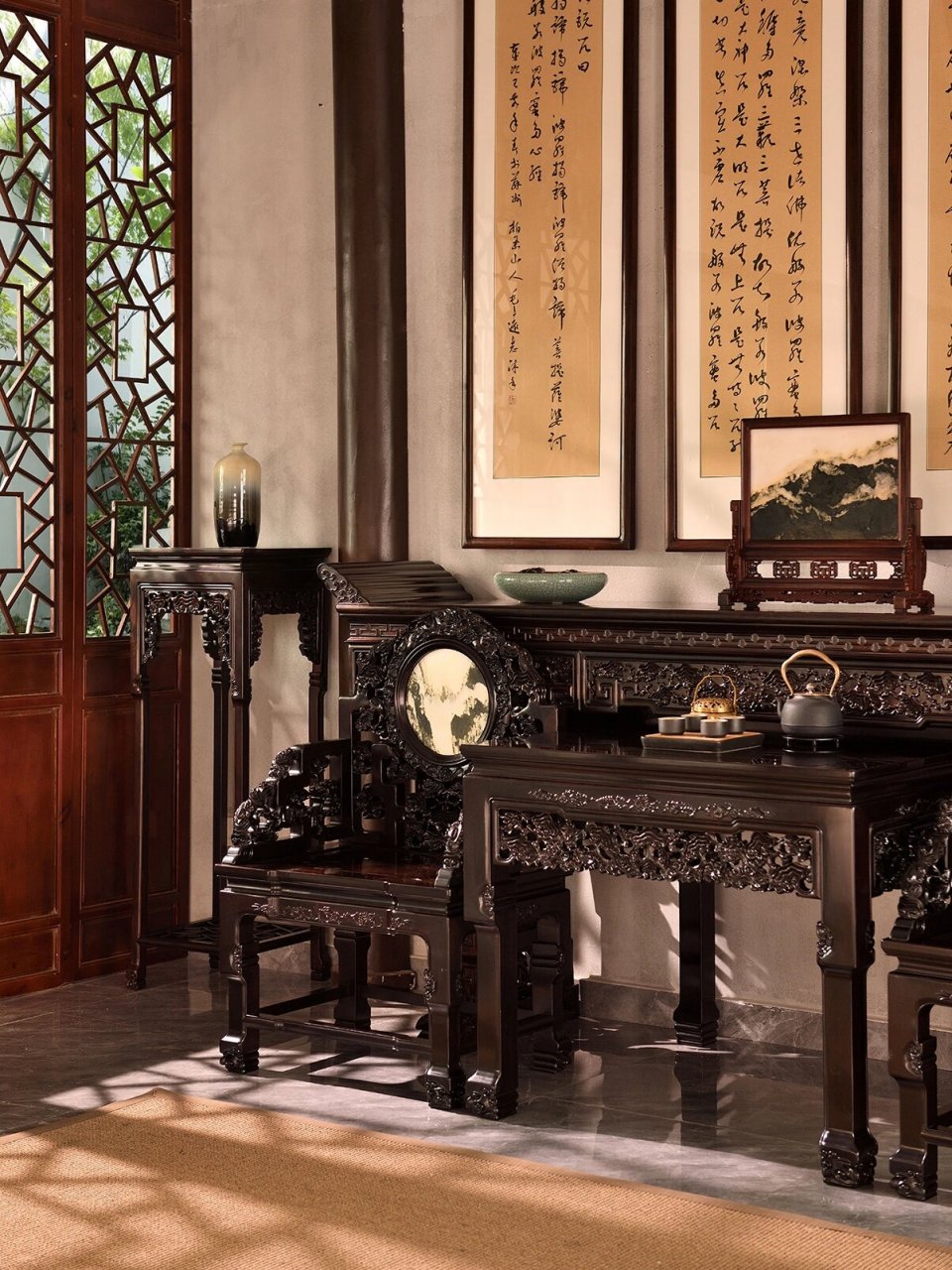 主事,所以后世便称宰相为中堂 到了明清的时候,中堂也成了 客厅里一套