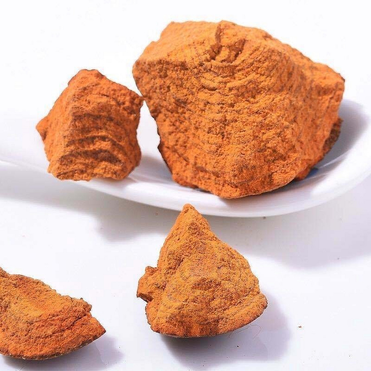 关注我学习中药养生知识——牛黄 清热解毒,息风止惊,豁痰开窍.