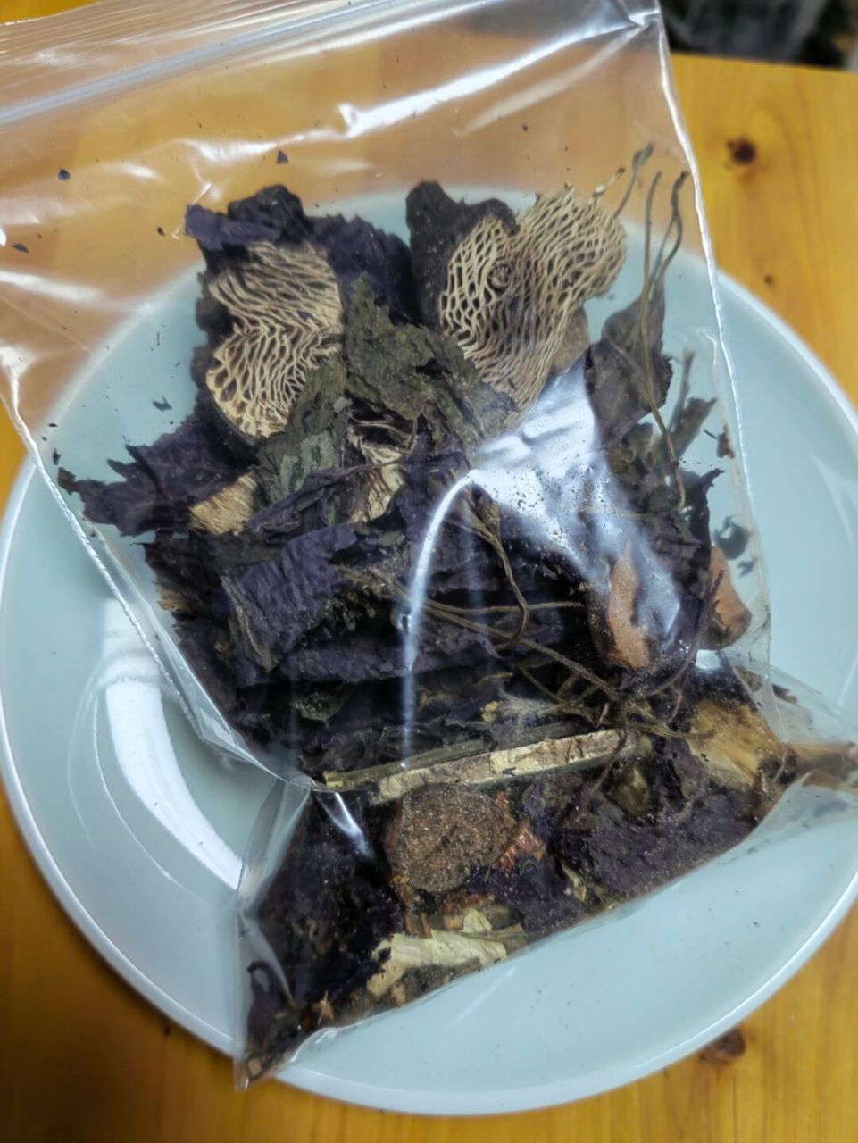 化身小药童给家人准备十神汤 #十神汤##新冠##新冠症状##祛邪扶正