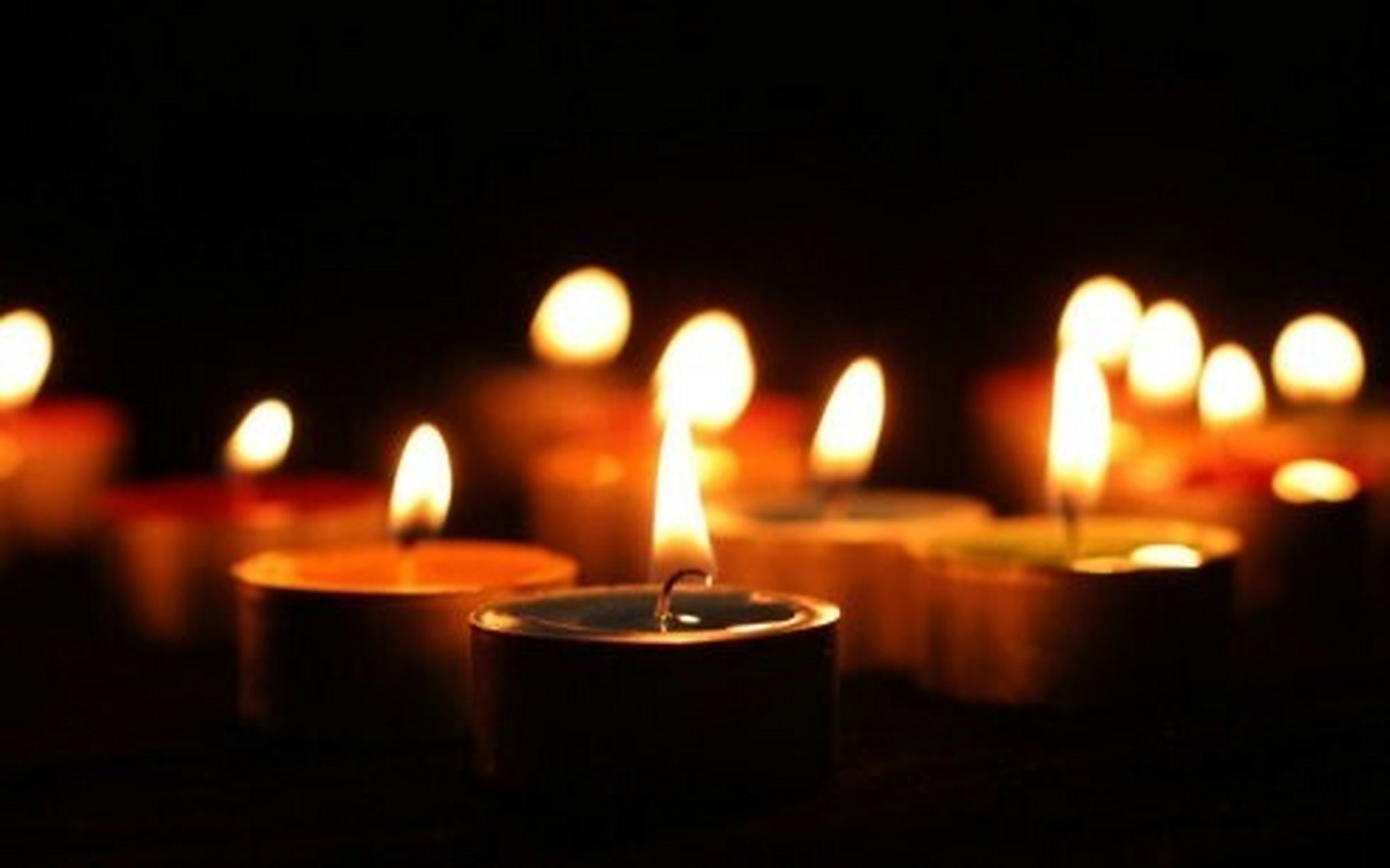 难以平复 2020年12月4日,凌晨0点09分 我失去了一位最让我尊敬的老人