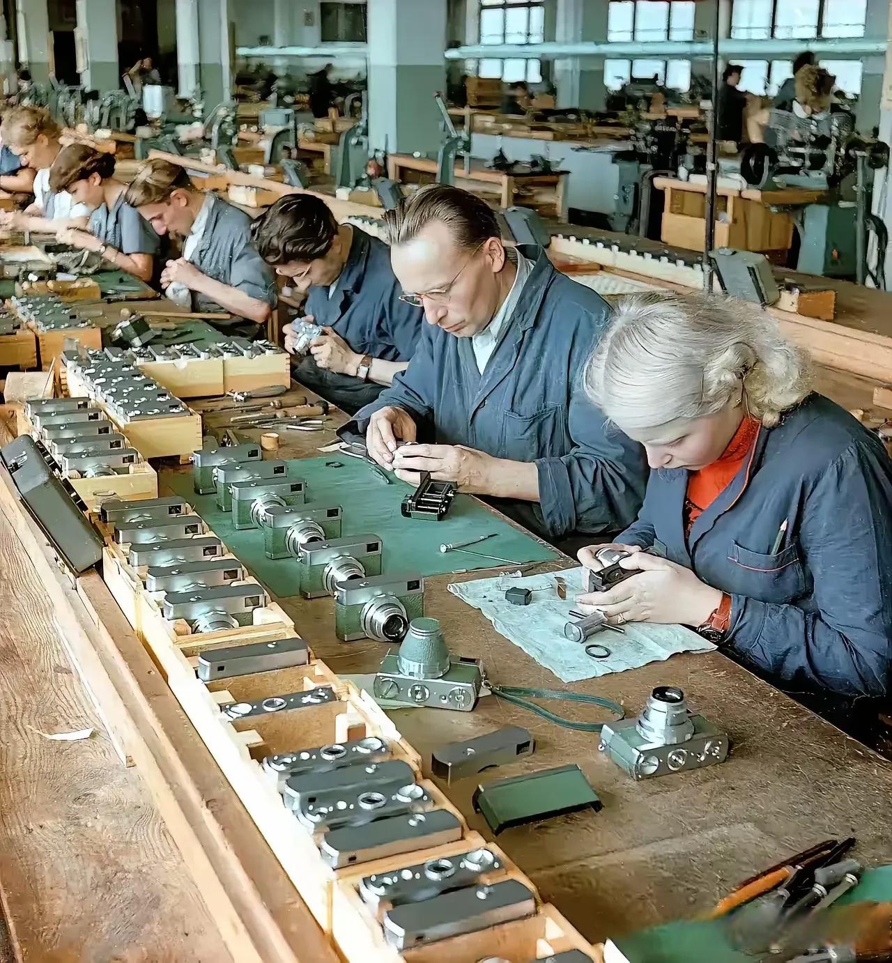 每天累到怀疑人生,一分钟休息时间都没有,太德国制造业德国工人德国