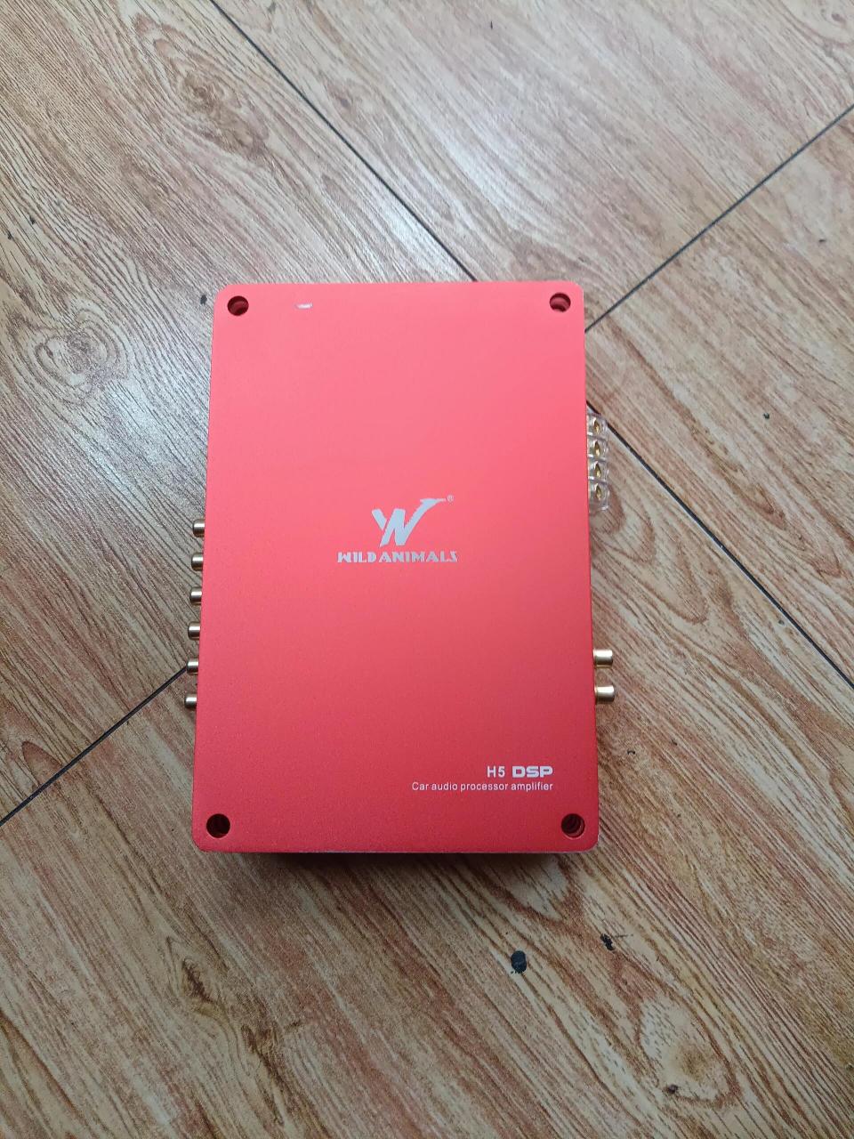 四路ab类推四门喇叭,一个功放可推全车喇叭加低音炮,简单明了