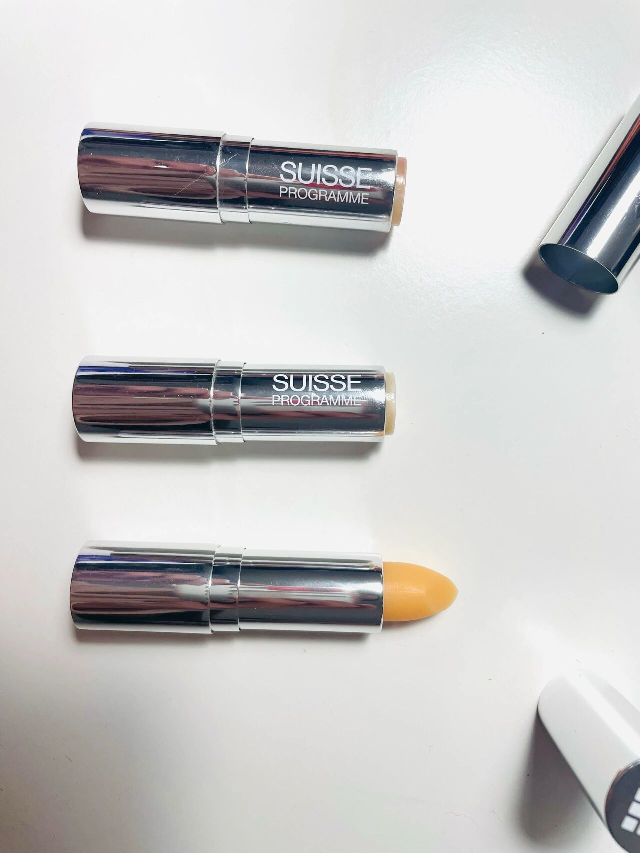 葆丽美润唇膏(葆丽美润唇膏怎么样) 葆丽美润唇膏(葆丽美润唇膏怎么样)