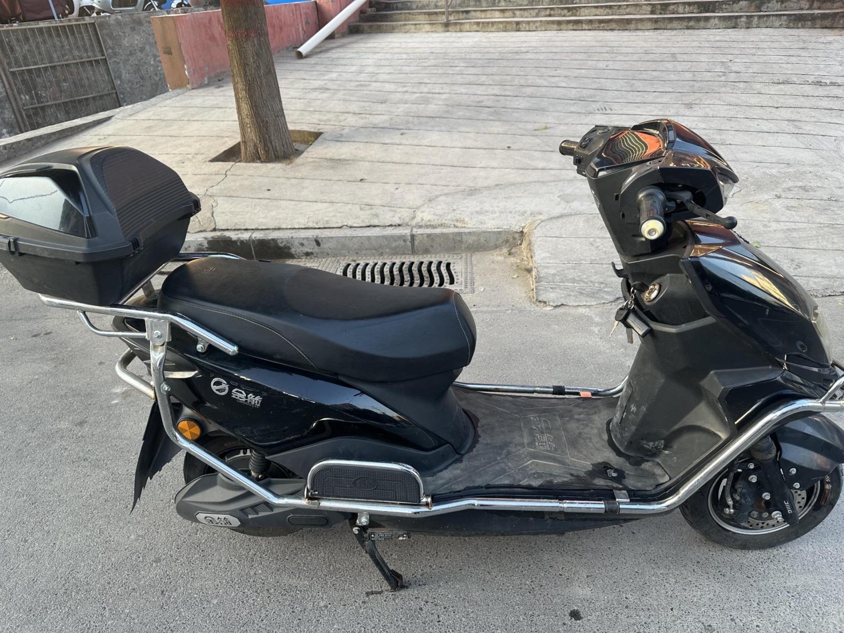 72v32a电池金箭电动车1299元.72v32a电池 金箭电动车 1299元