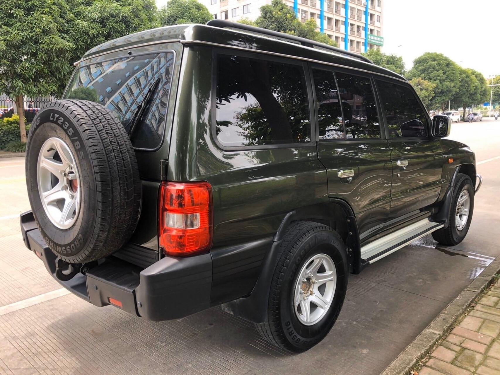 三菱猎豹q6手动2.4l四驱7座越野车.三菱猎豹q6手动2.