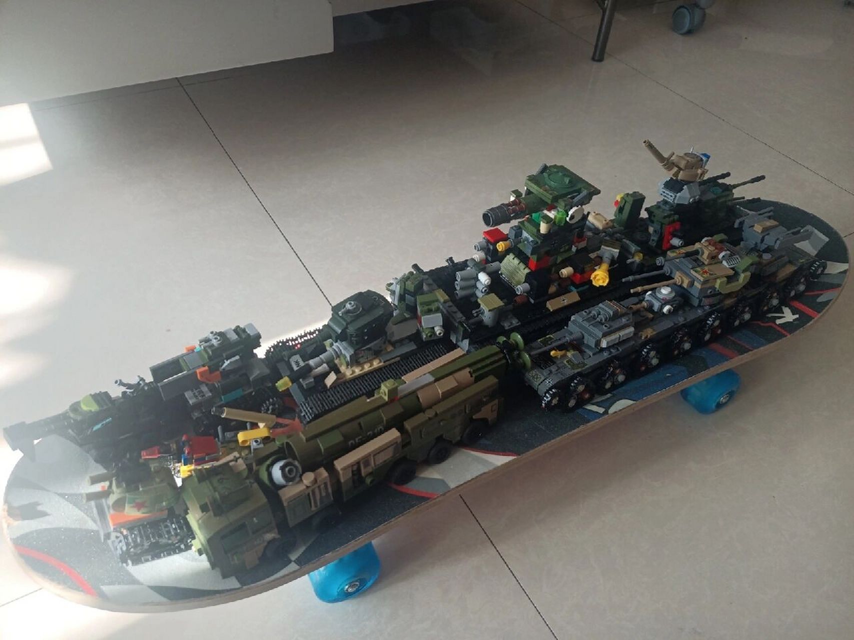 儿子的拼装坦克,kv44,kv6等