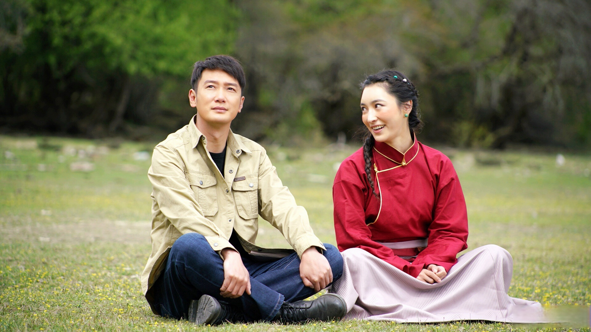 cctv—1《雪莲花盛开的地方》今晚20:06收官从朝气蓬勃的大学毕业生到