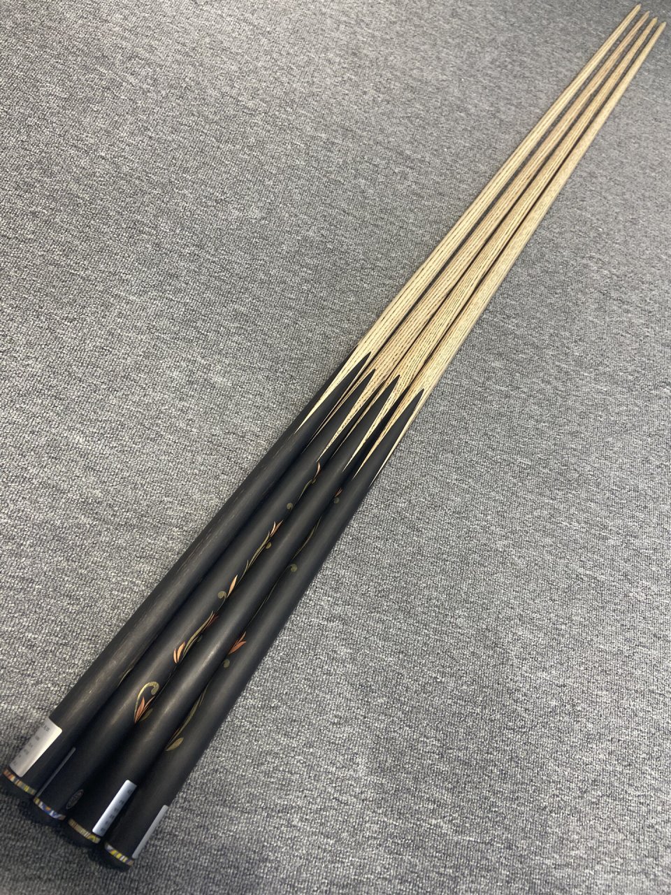 风华 复古美 具备南匠清脆打感的同时,也具备了天工的灵活性 剑纹可挑