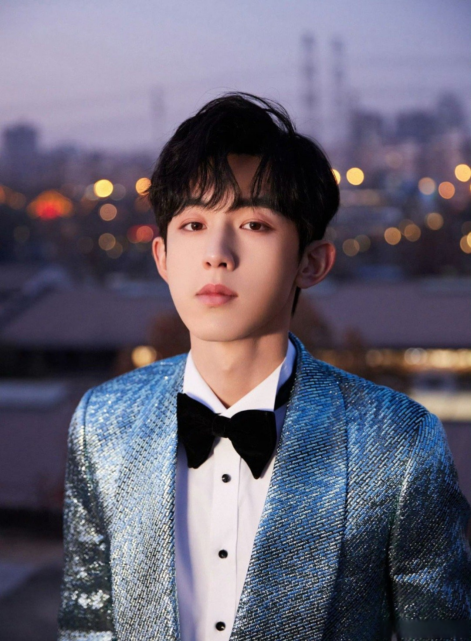 郭俊辰官宣签约爱奇艺