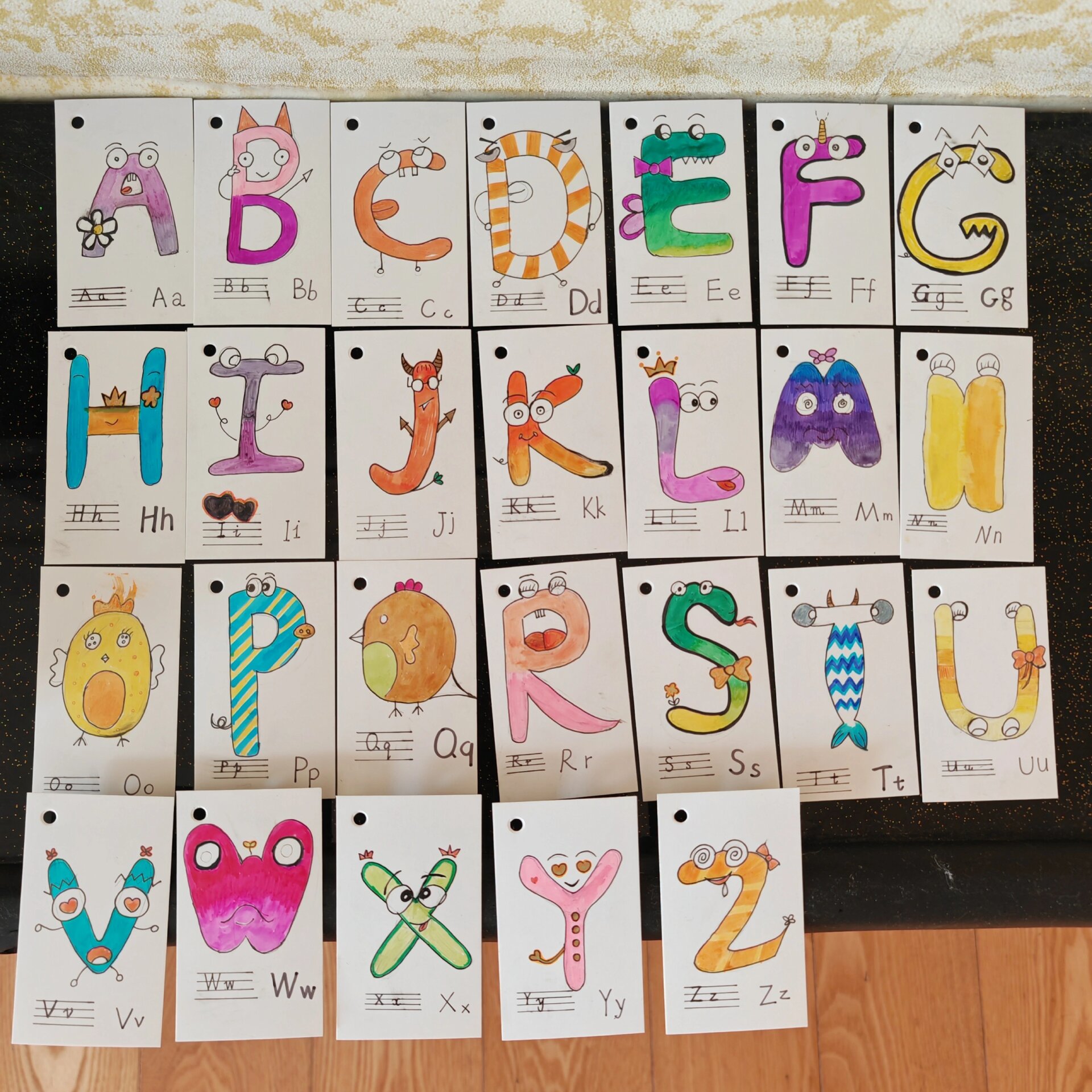 diy自制英语26个字母卡片