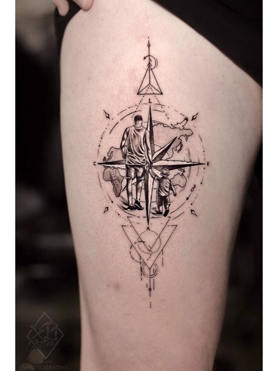 亲子纹身题材|关于父爱78156997 父子背影,指南针,地图,几何
