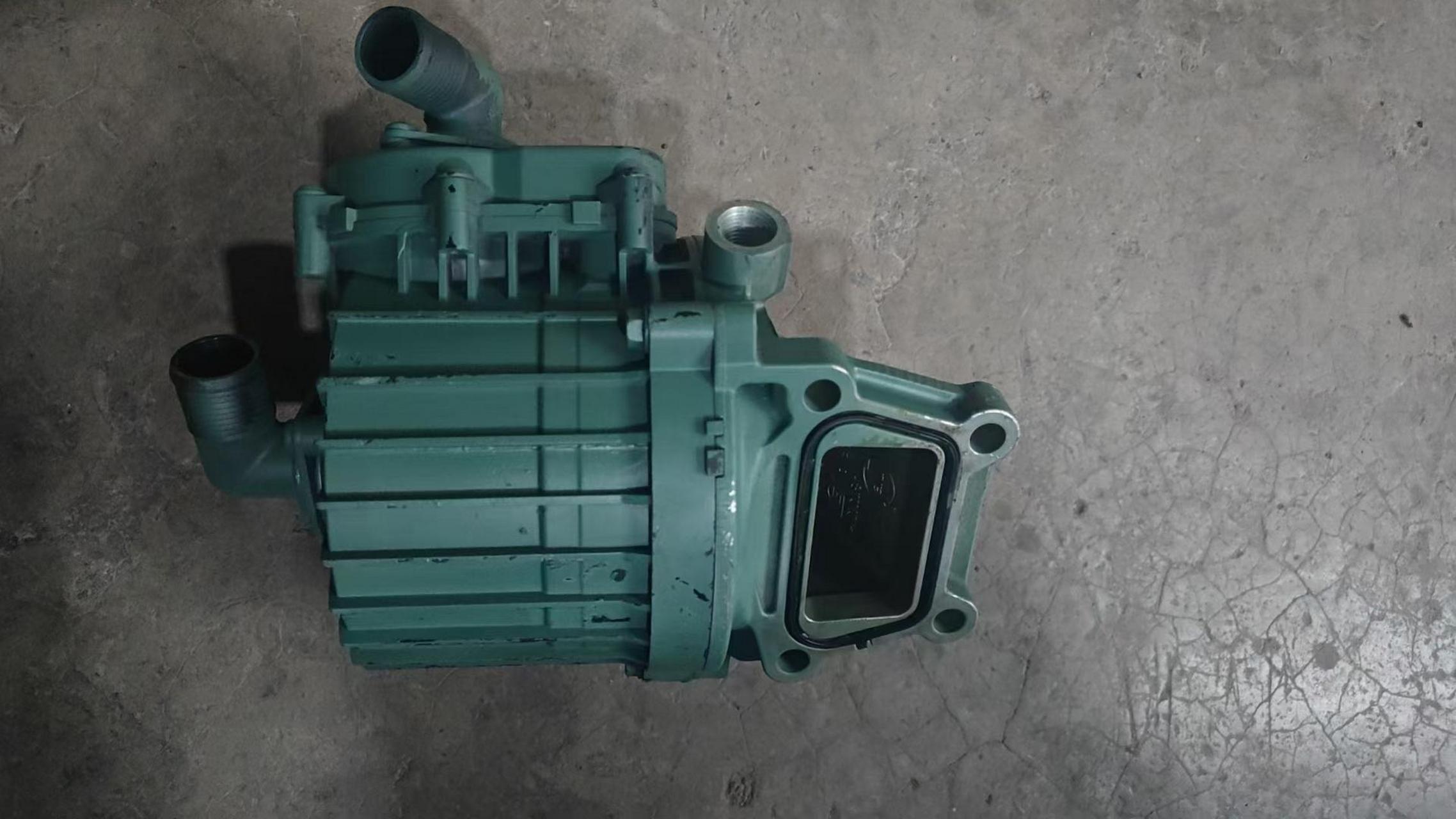 潍柴p135591油气分离器! 潍柴p10h 912215油气分离器!