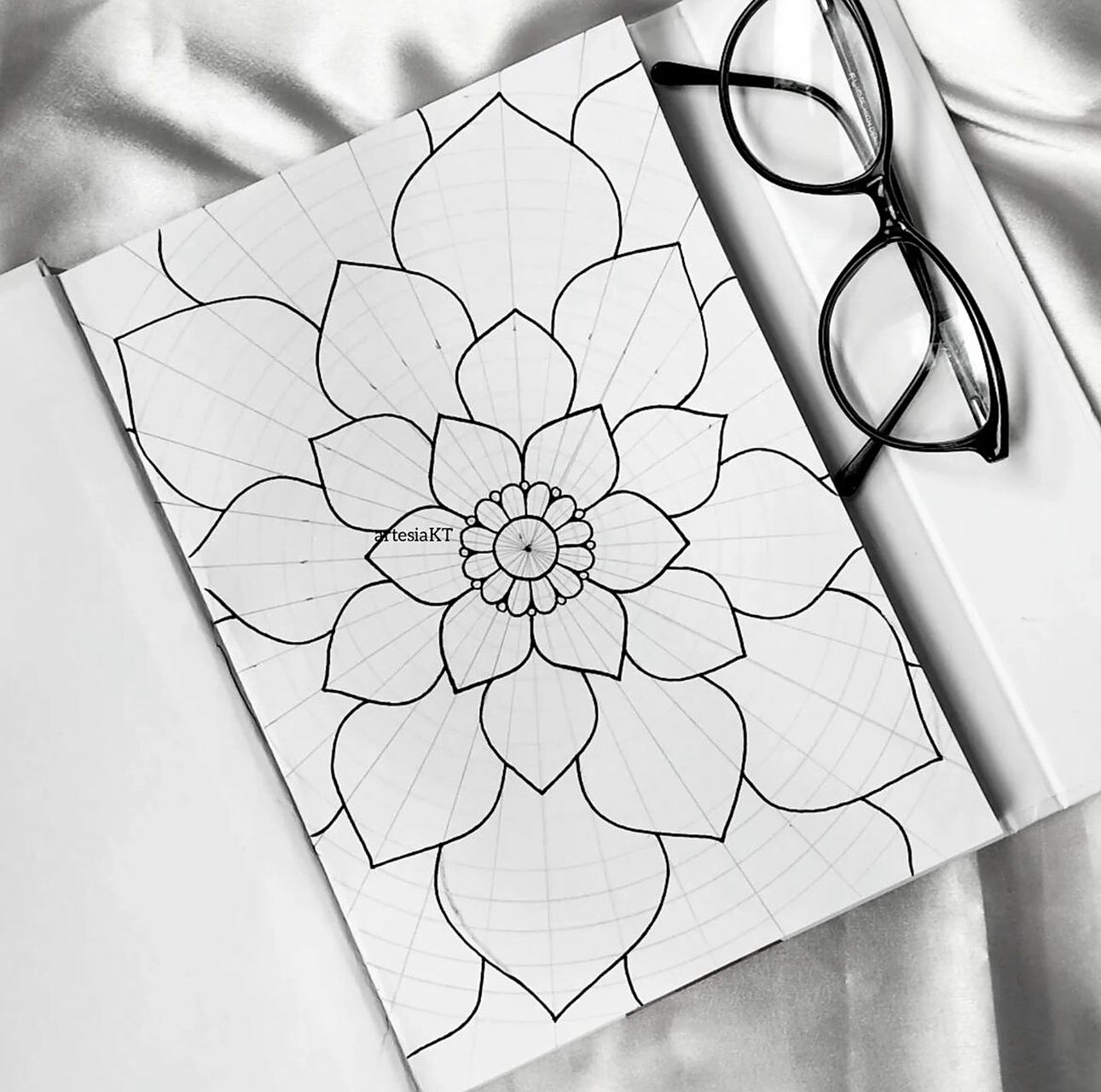 图解教程 | 曼陀罗mandala 曼陀罗mandala|一组黑白曼陀罗手绘教程